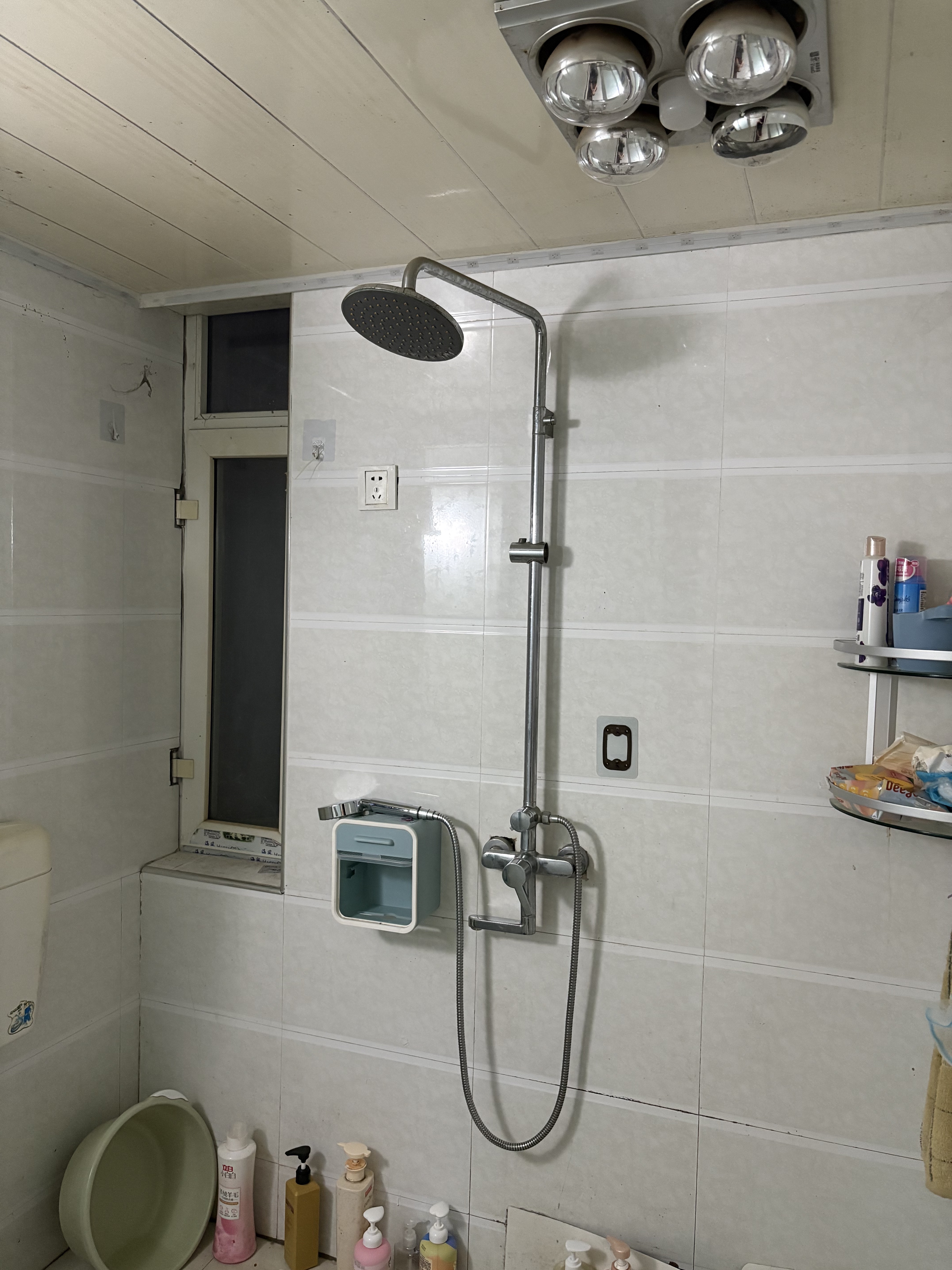 轩园新村 随时看房·