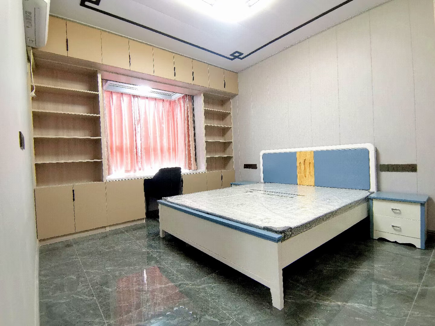 东方花园 随时看房·