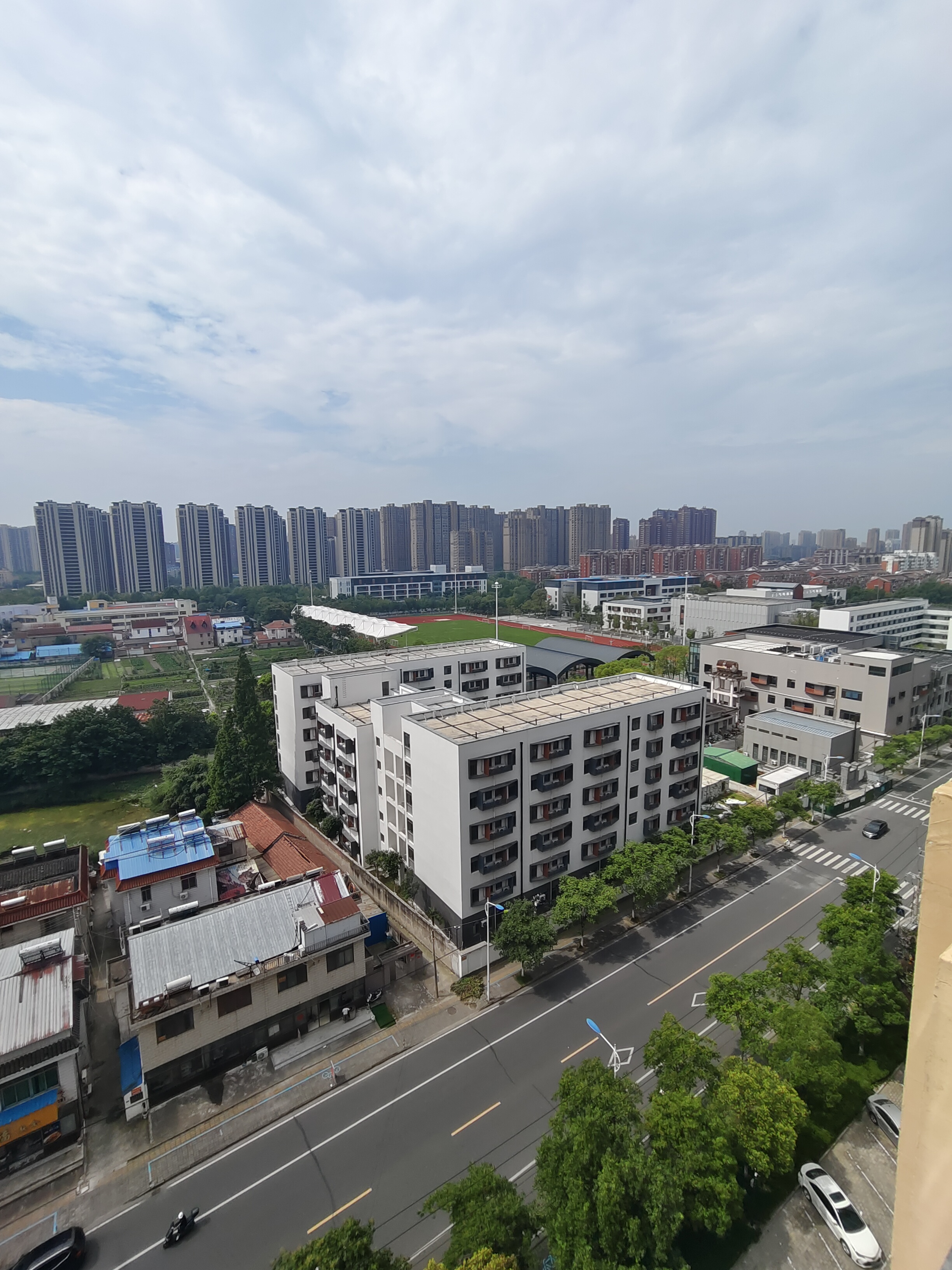 东方花园 随时看房·