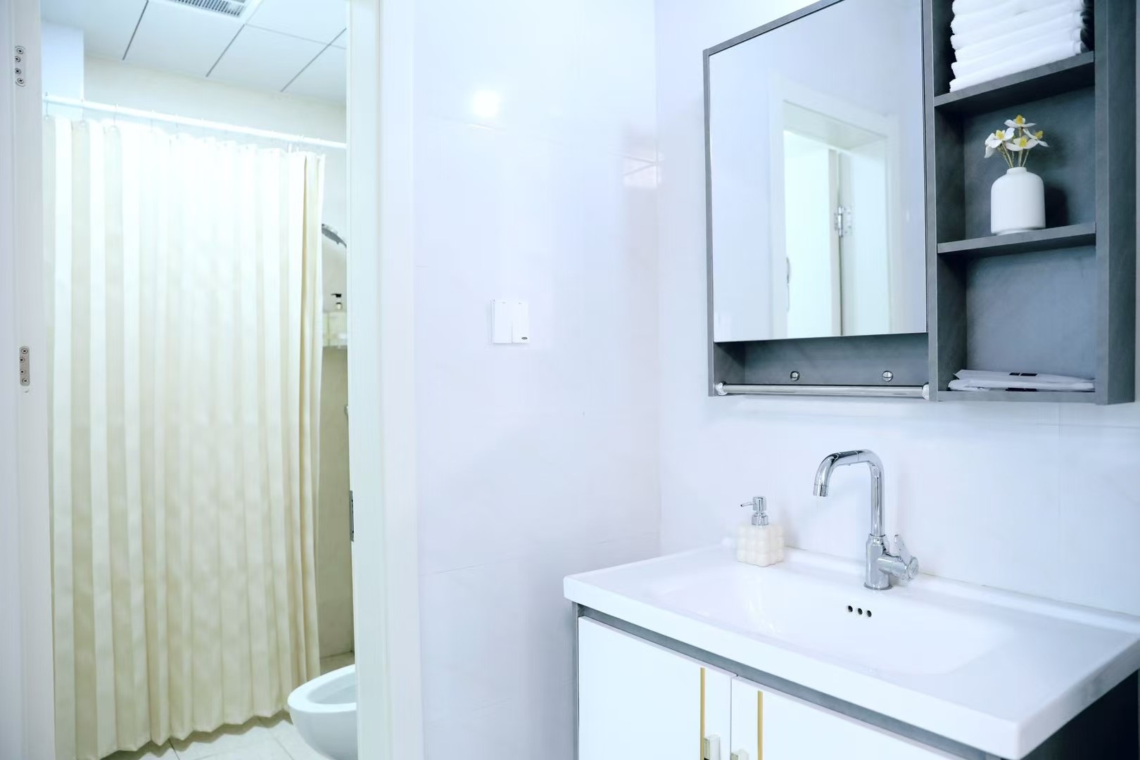 兴隆鑫苑东区 随时看房·