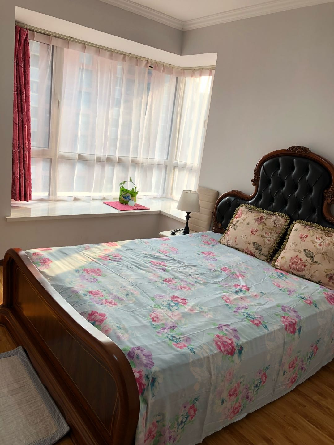 水岸花园 随时看房·