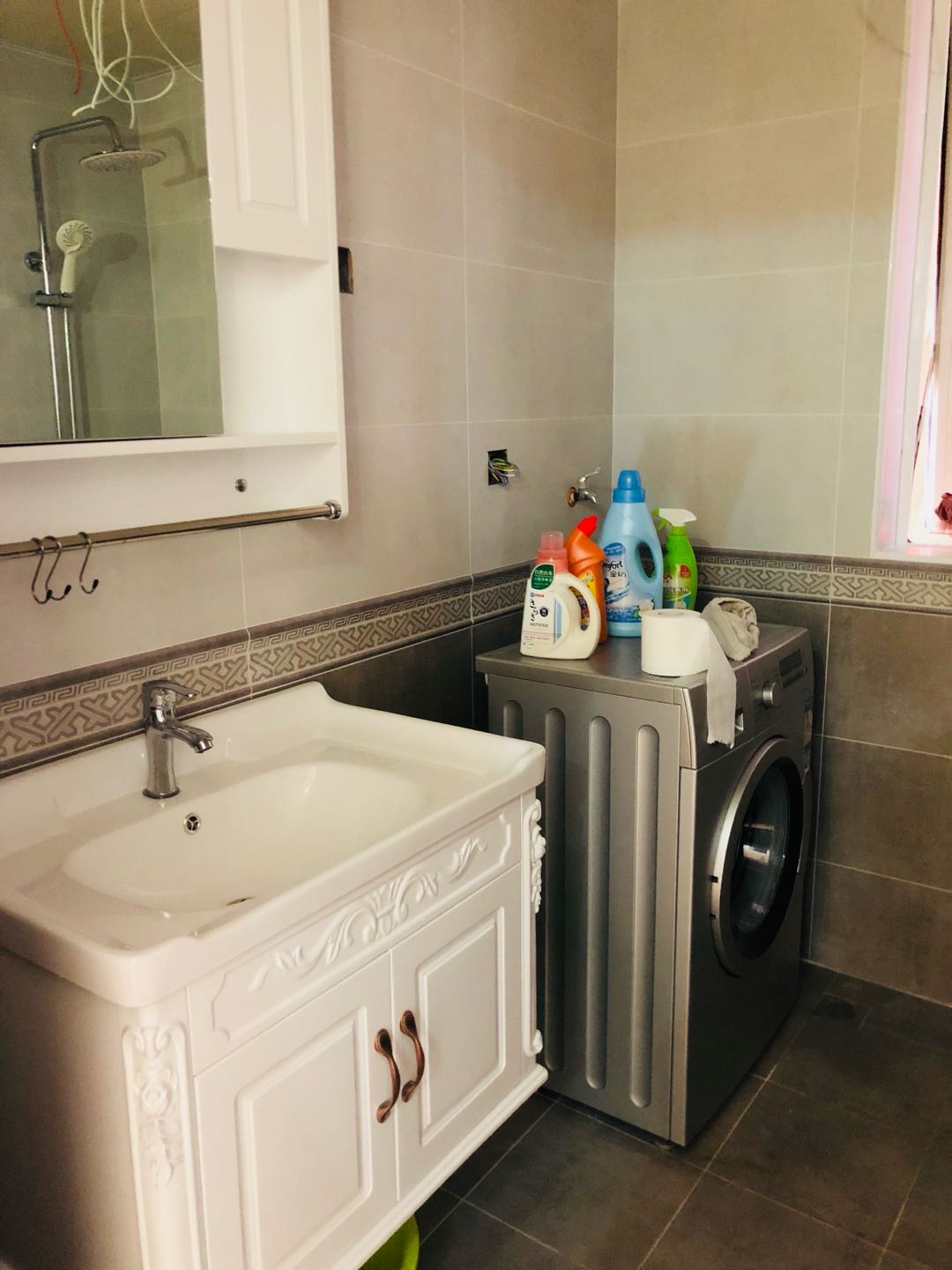 水岸花园 随时看房·