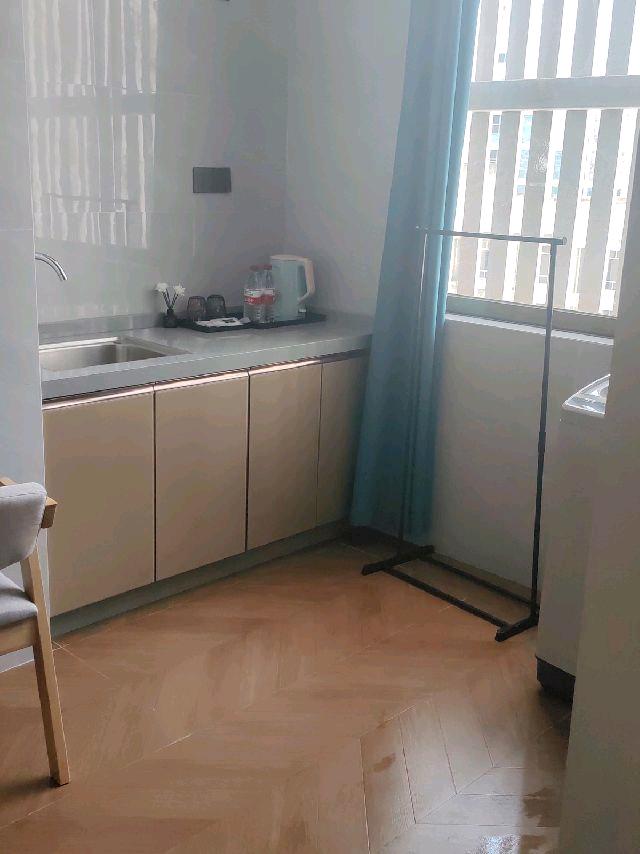 高峰活动中心 随时看房·