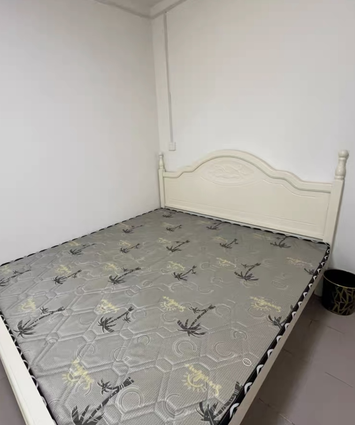 药胶厂家属院 随时看房·