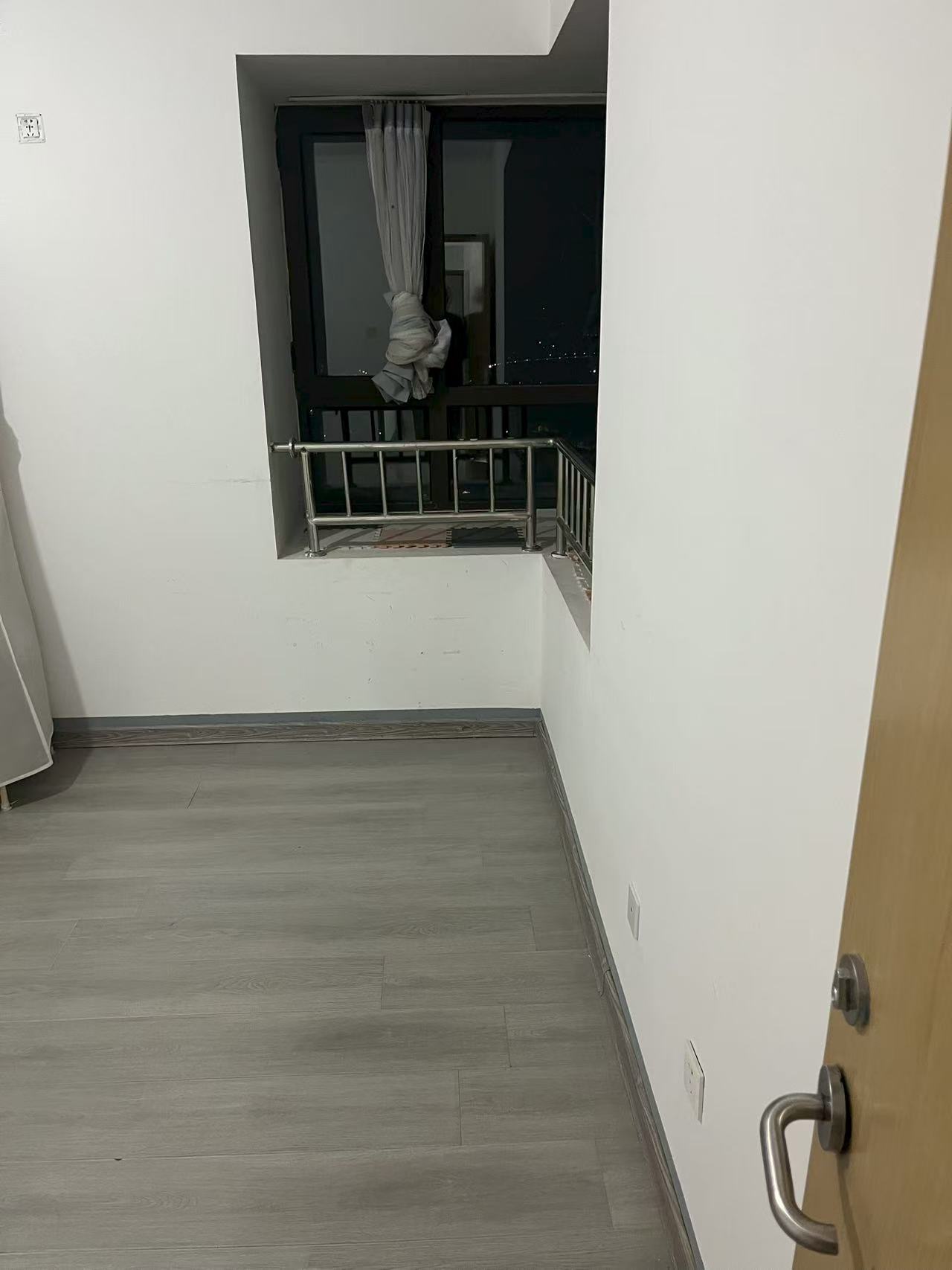 银河国际 随时看房·