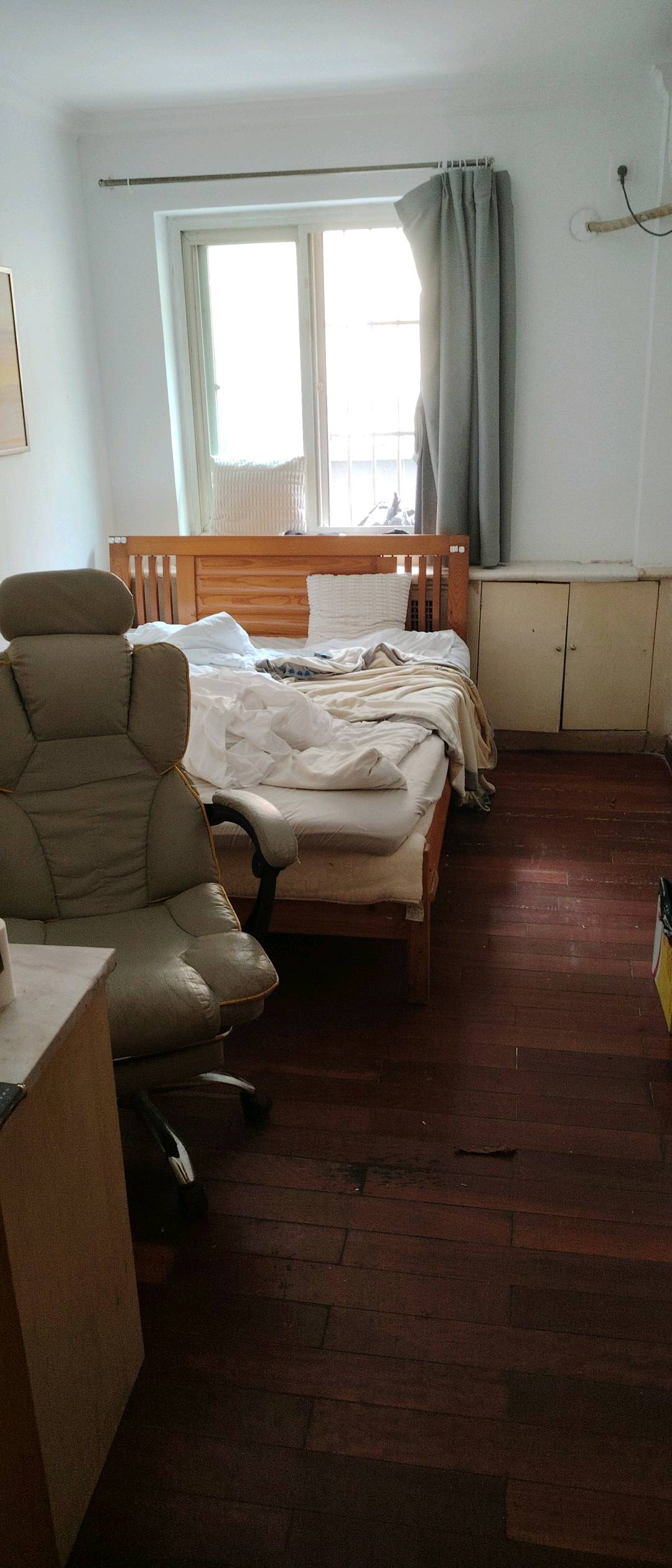 芳草地西街 3居室 1000元/月