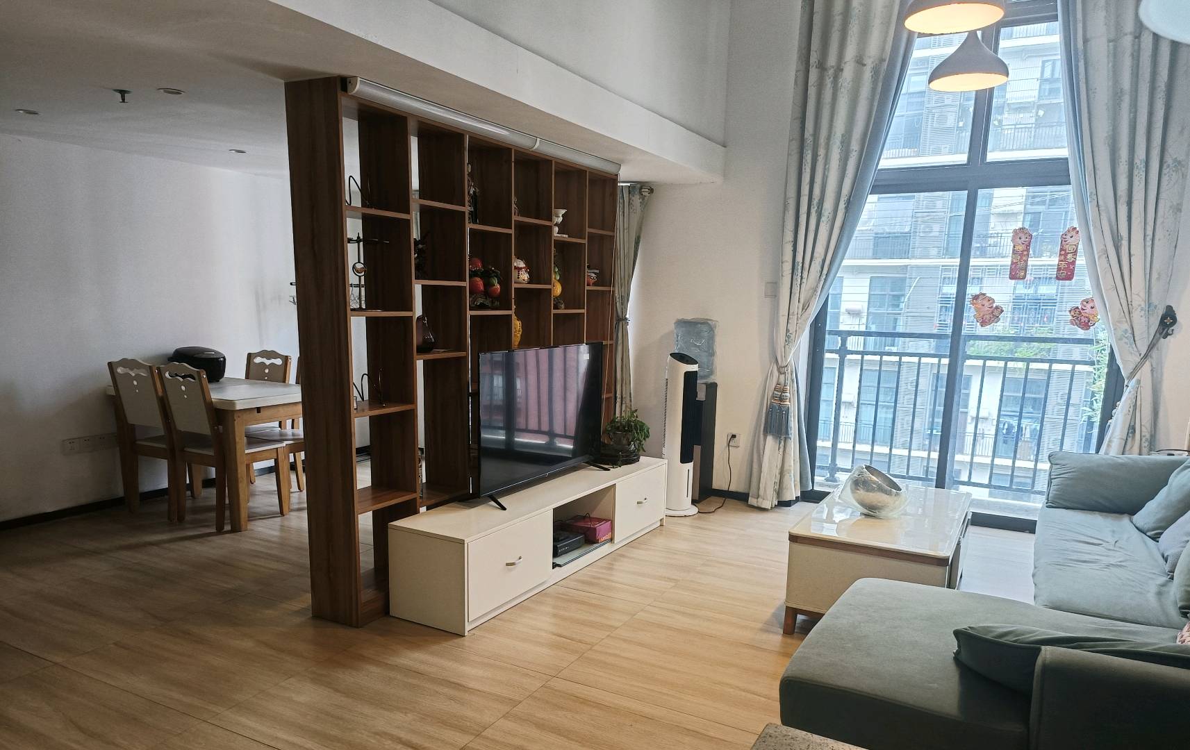 万科金域城东花园 随时看房·