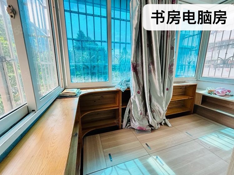 梅宾公安宿舍 随时看房·