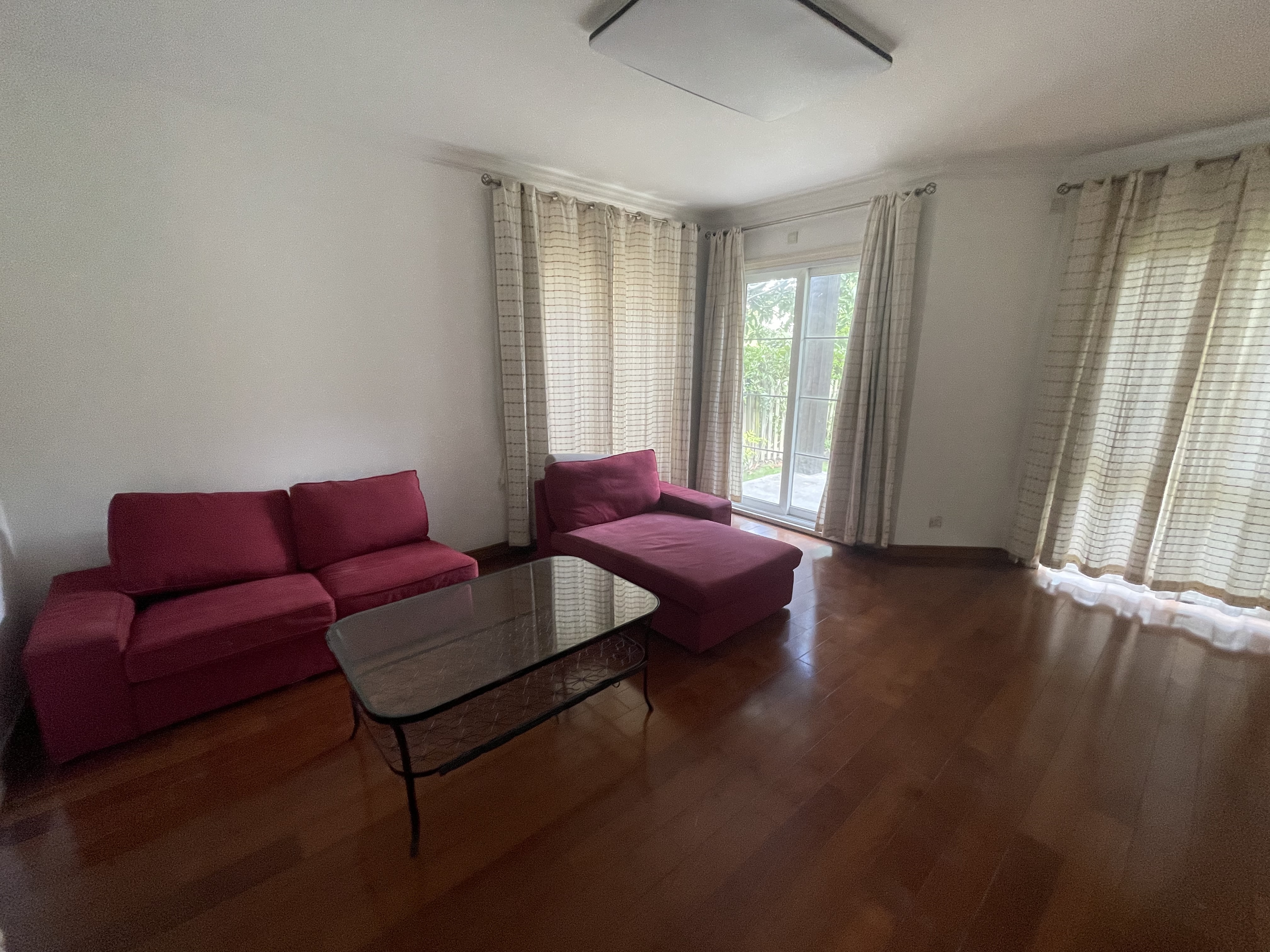 罗山绿洲别墅 随时看房·