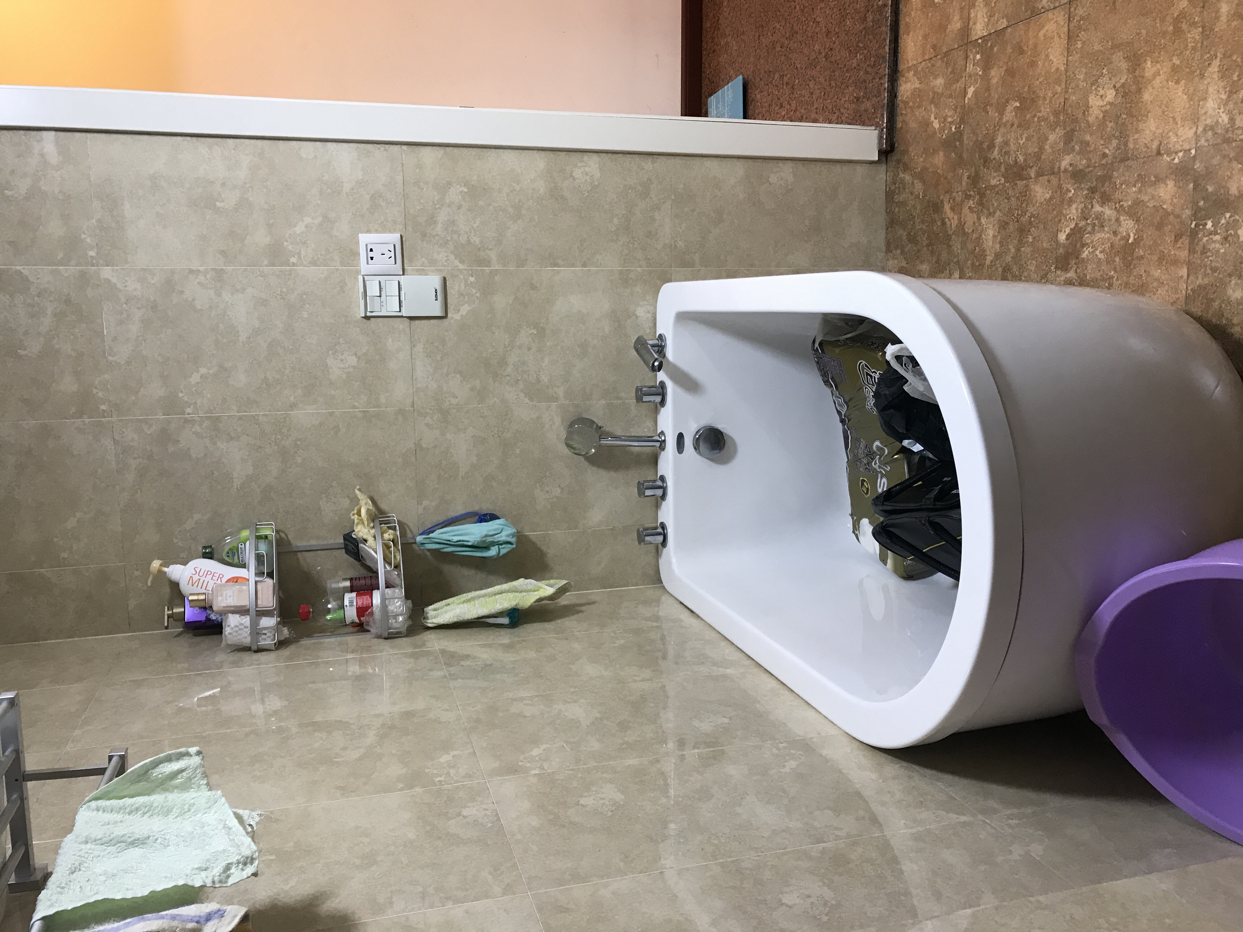 后街一览亭 随时看房·