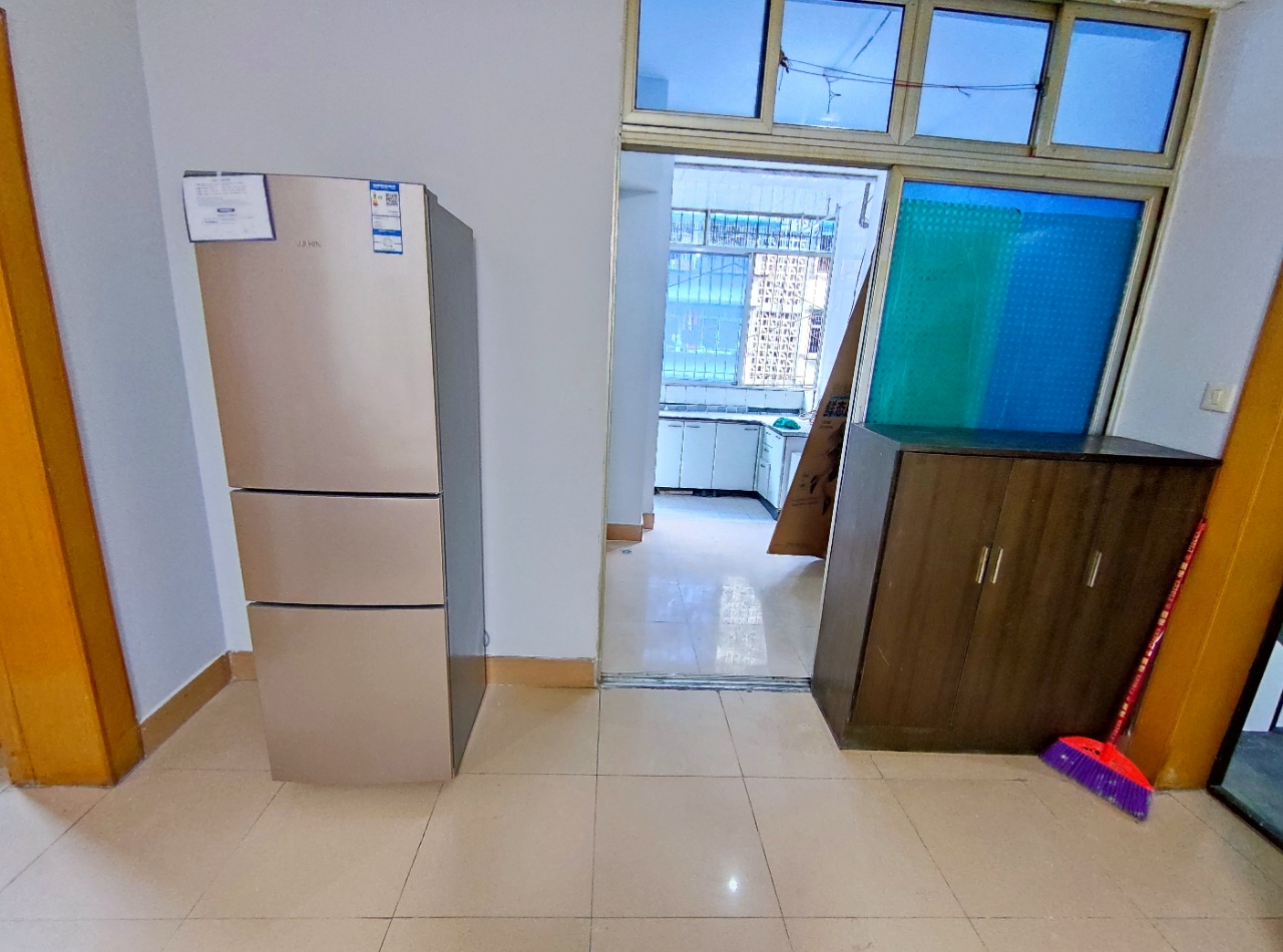 肖家河西一巷 随时看房·