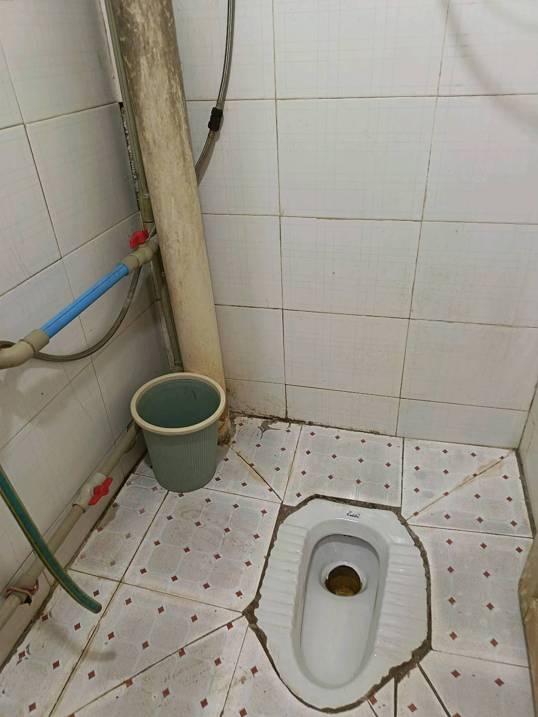 煤矿村旭东巷小区 随时看房·