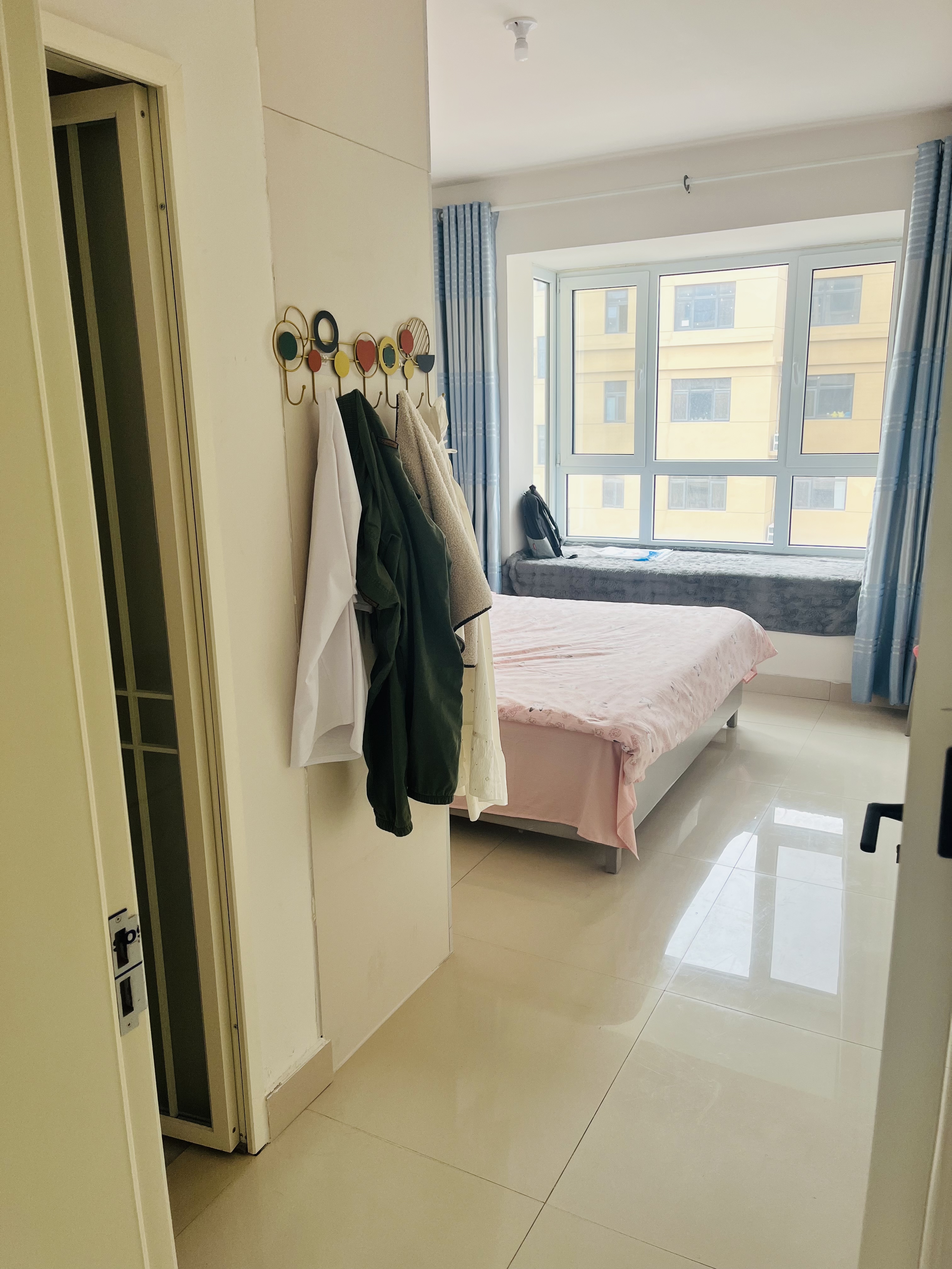 邹梨园 随时看房·