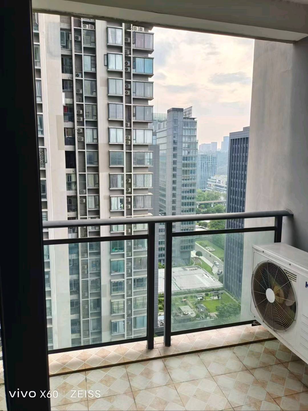 汽博中心康翔尚岭花园 随时看房·