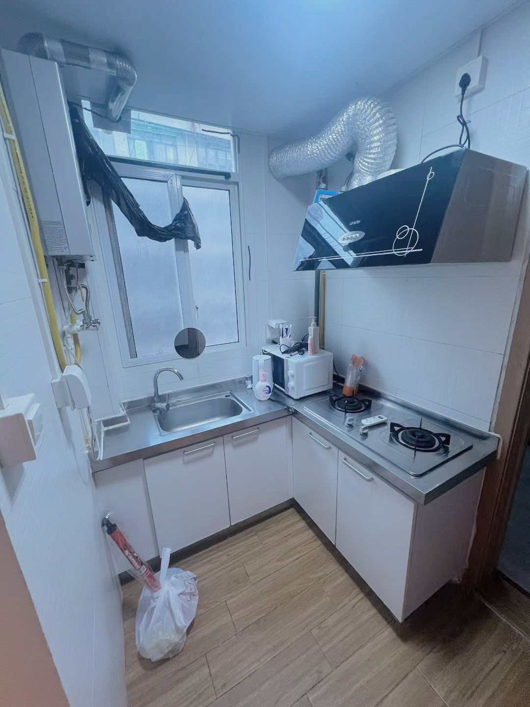 石泉六村 随时看房·