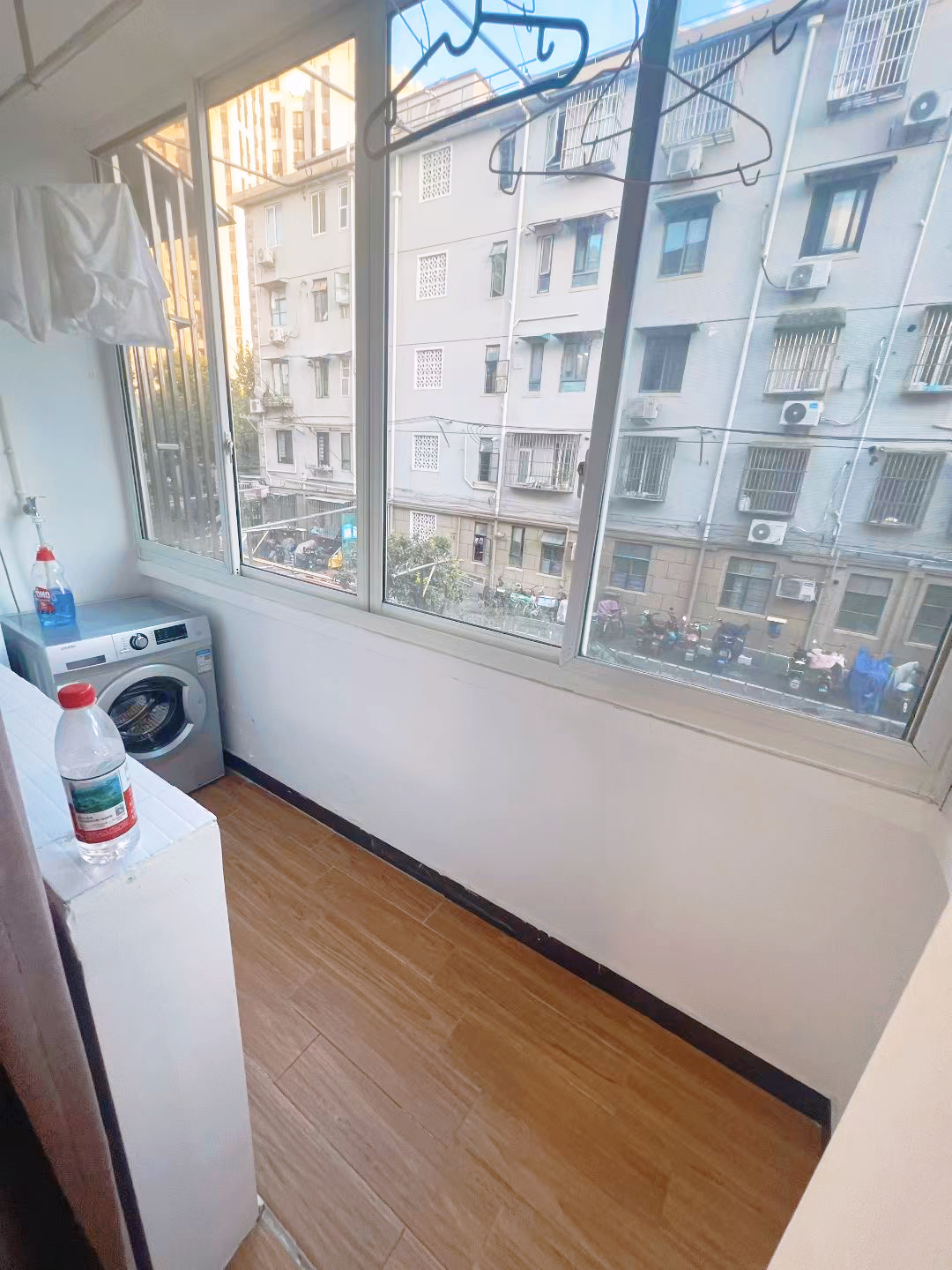 石泉六村 随时看房·