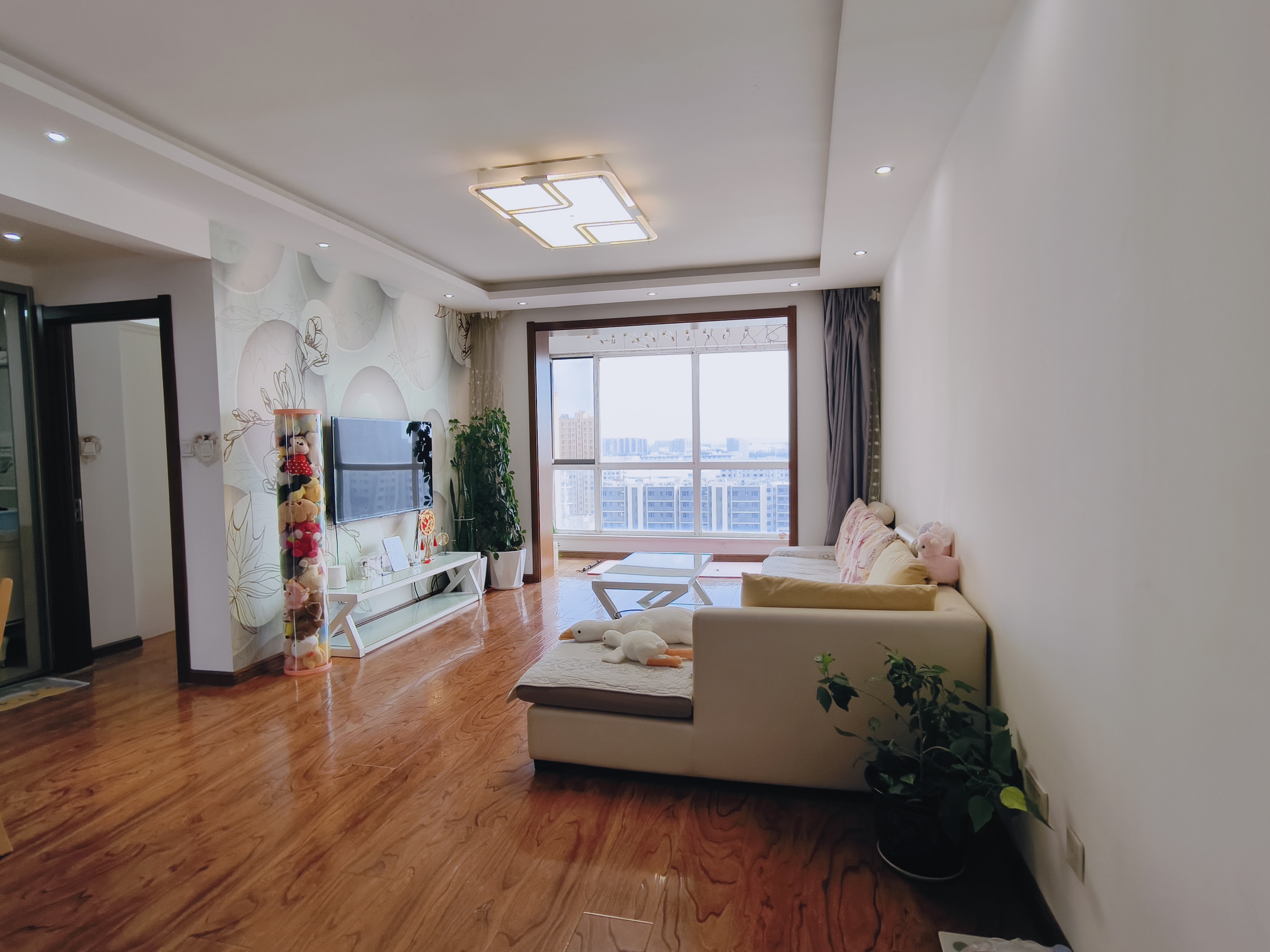 澳海澜庭 2居室 1800元/月