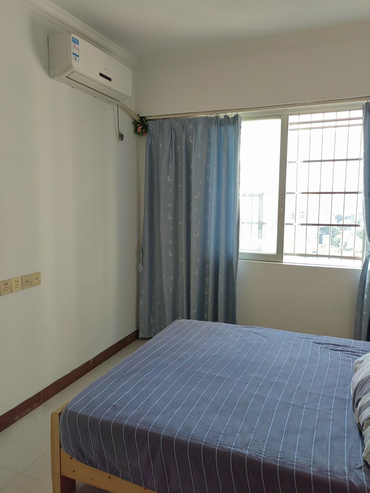 金湖雅苑小区 随时看房·