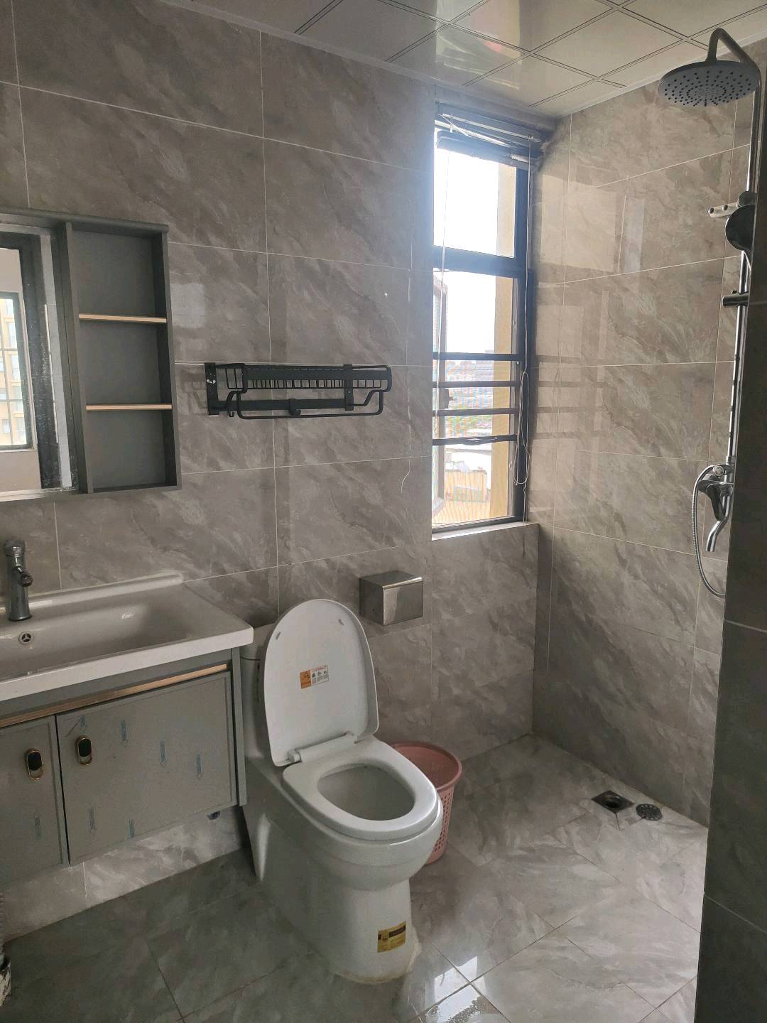 宏仁裕苑 随时看房·