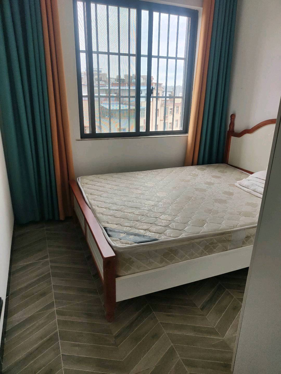 宏仁裕苑 随时看房·