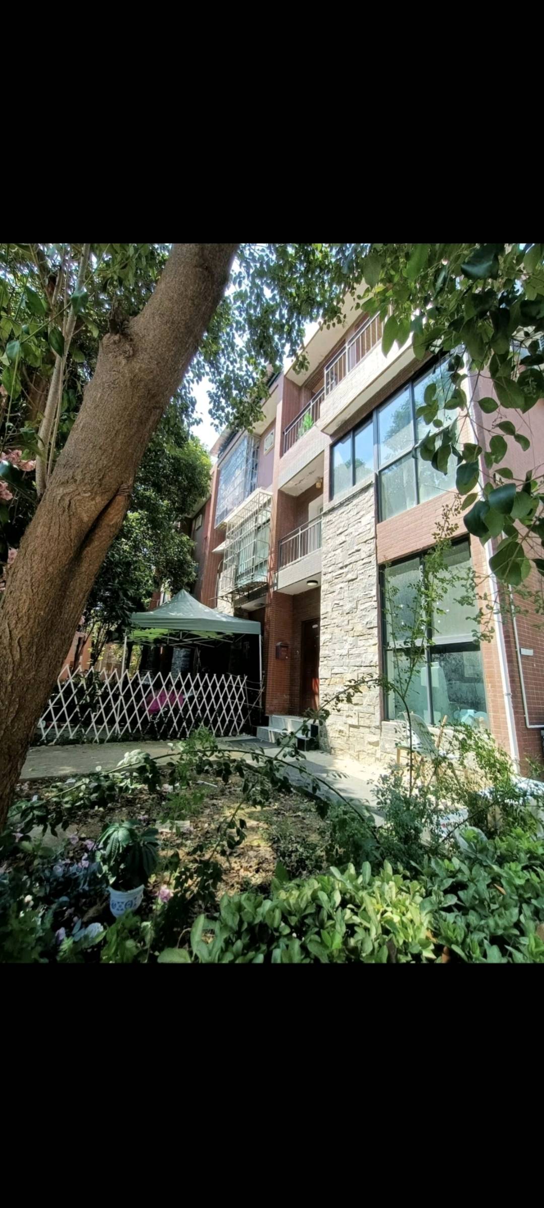 泾渭上城别墅 随时看房·