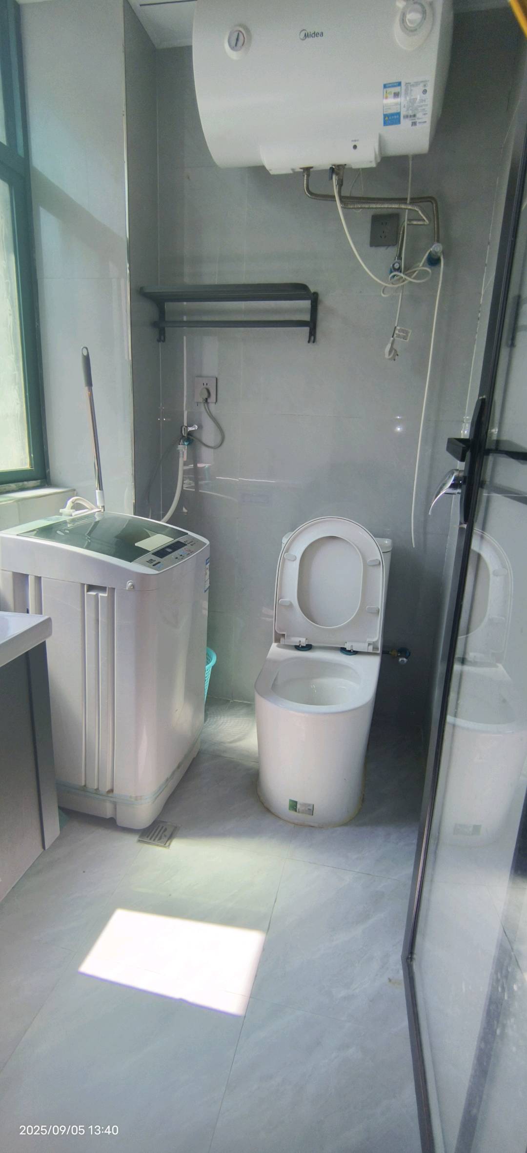 凌云一区 随时看房·