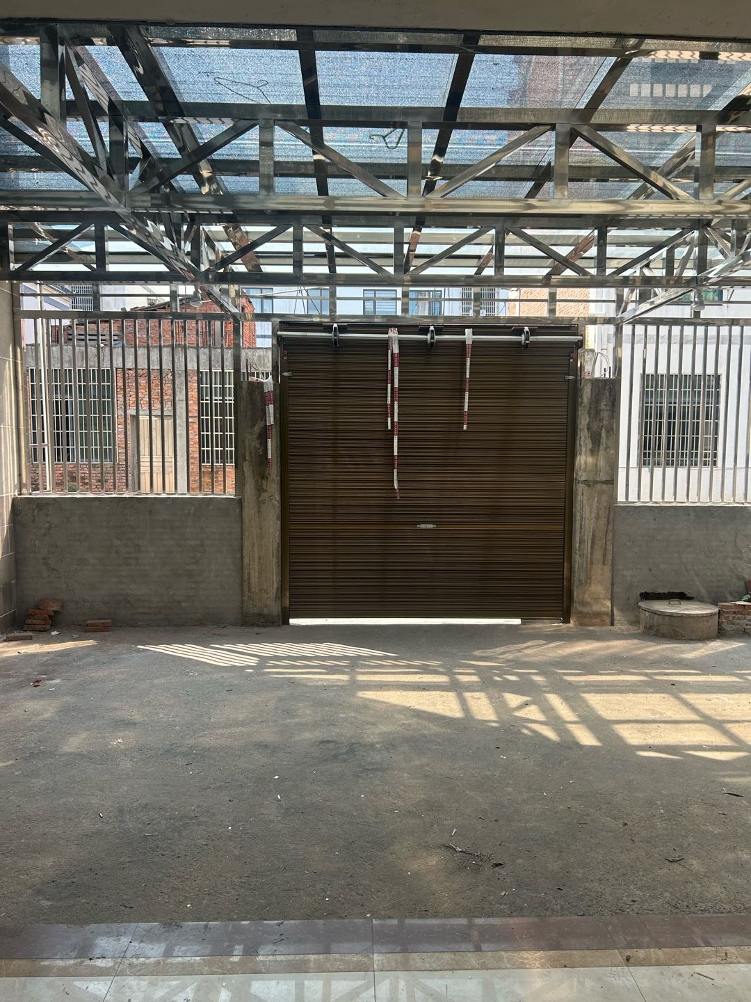 红旗村塘坞 随时看房·