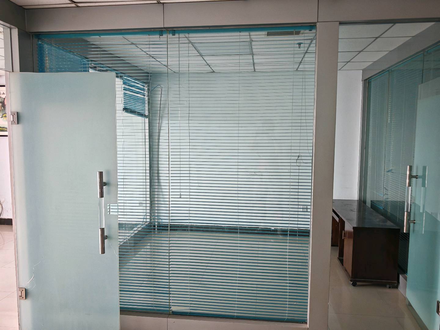 省汇中心写字楼 随时看房·