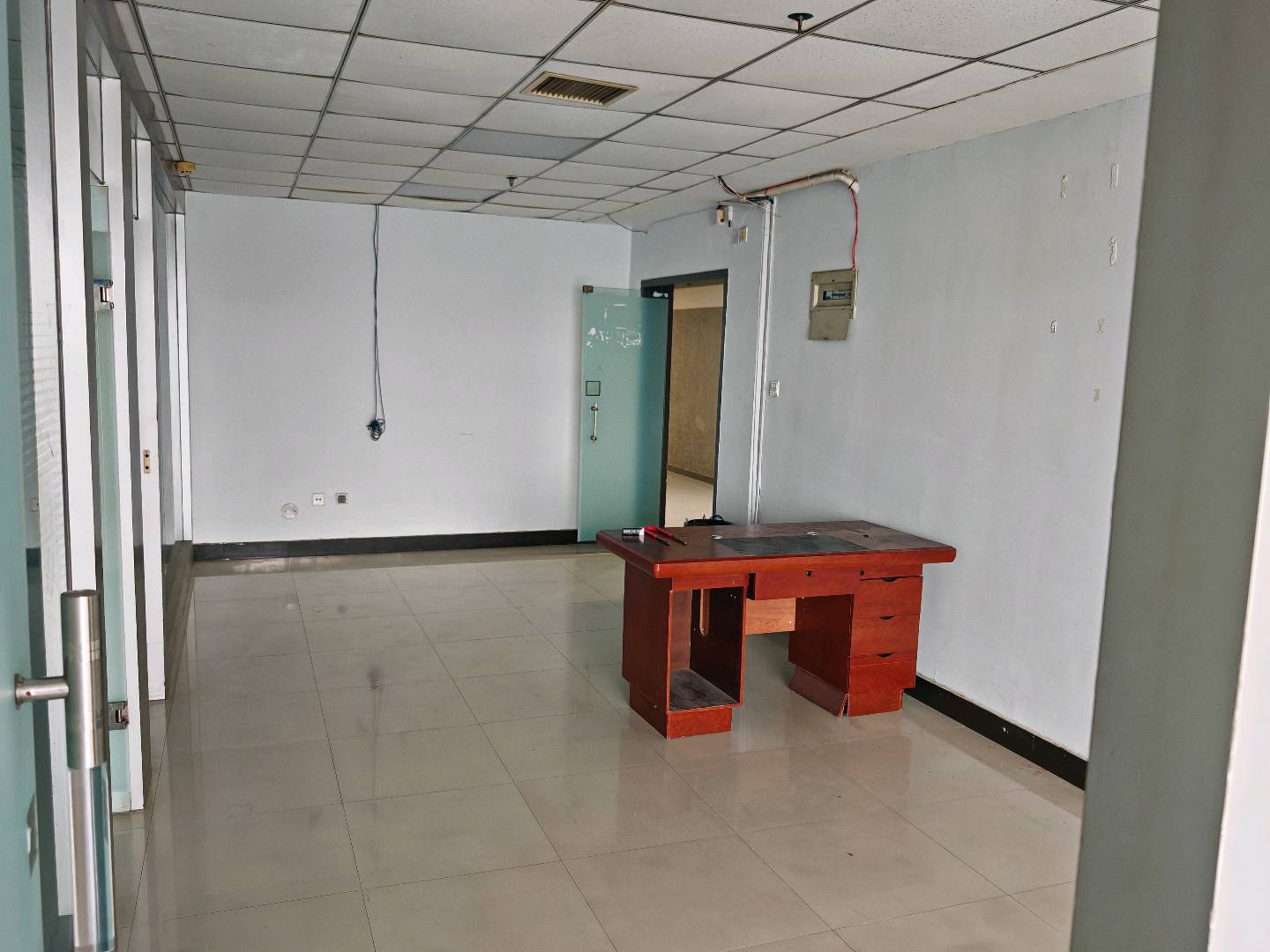 省汇中心写字楼 随时看房·