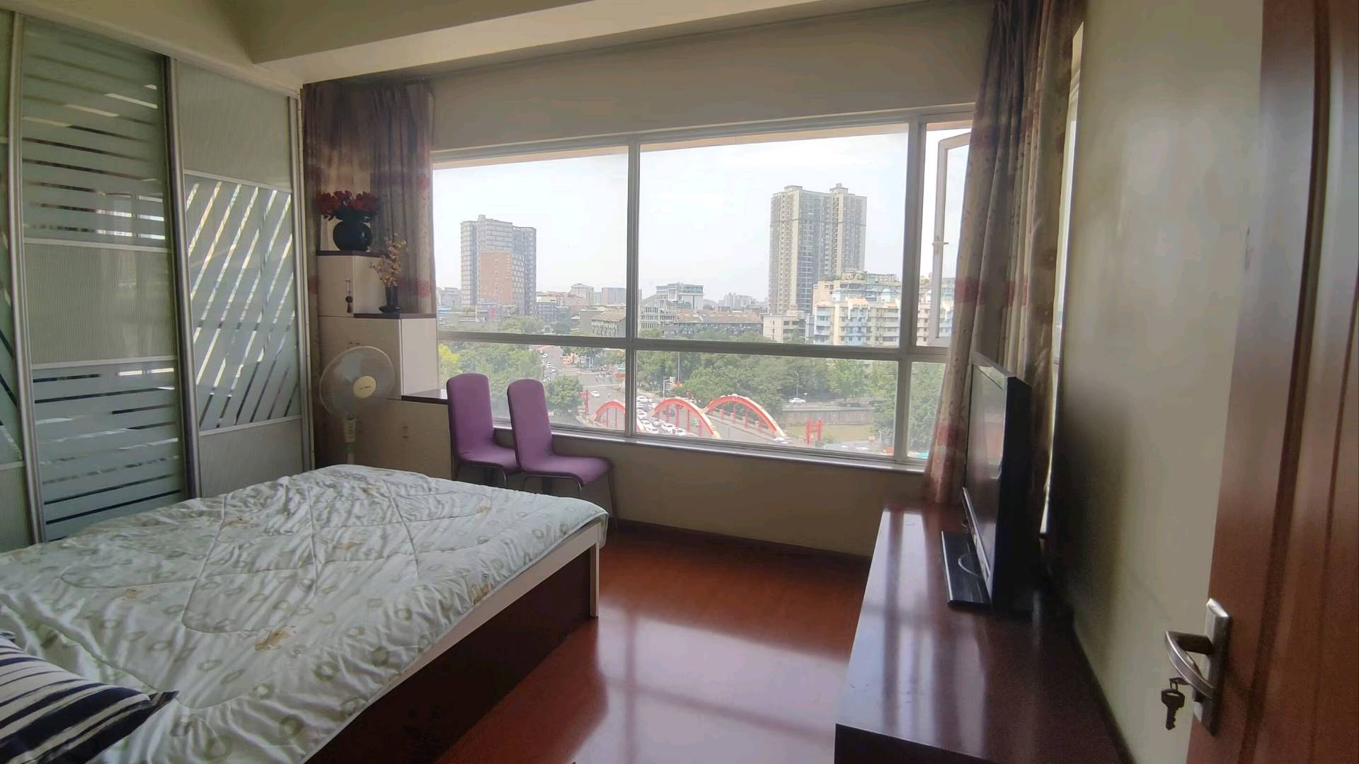 丽舍滨江 随时看房·