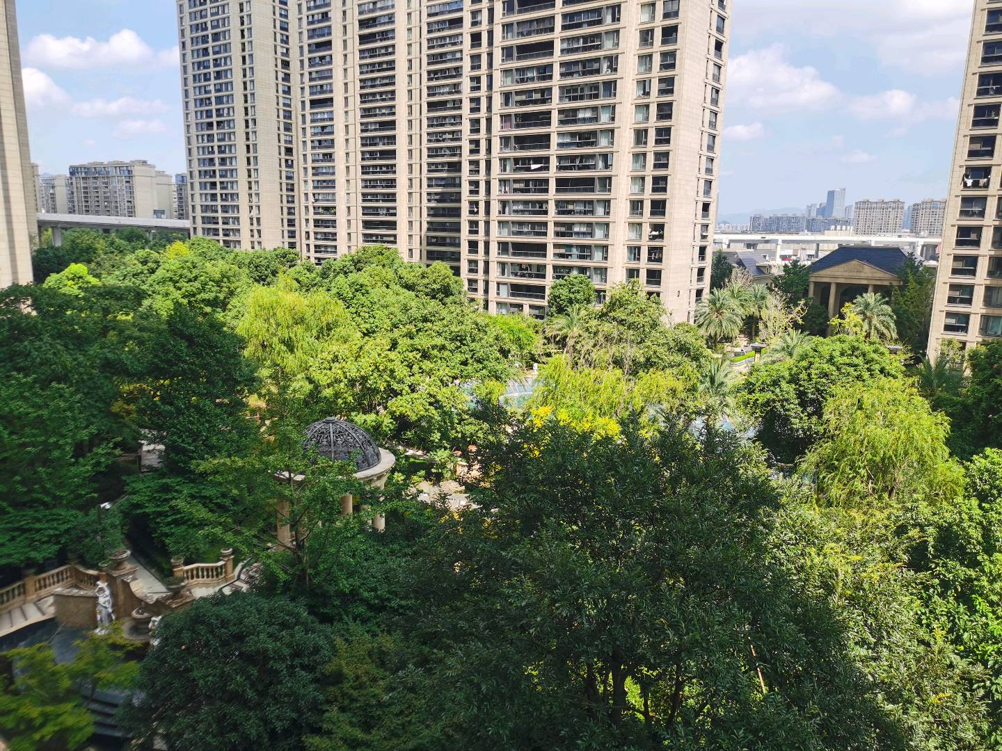 冠郡铭苑 随时看房·