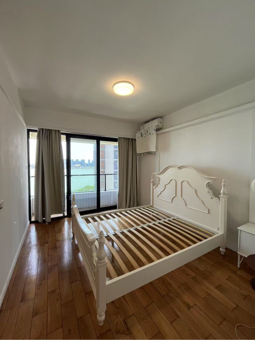 深圳市半岛城邦一期 随时看房·