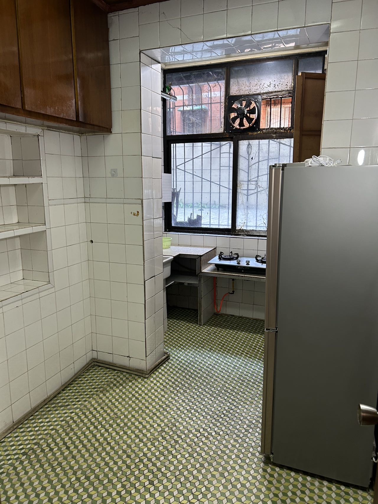 杨家坪电力公司家属院劳动村民主村 随时看房·