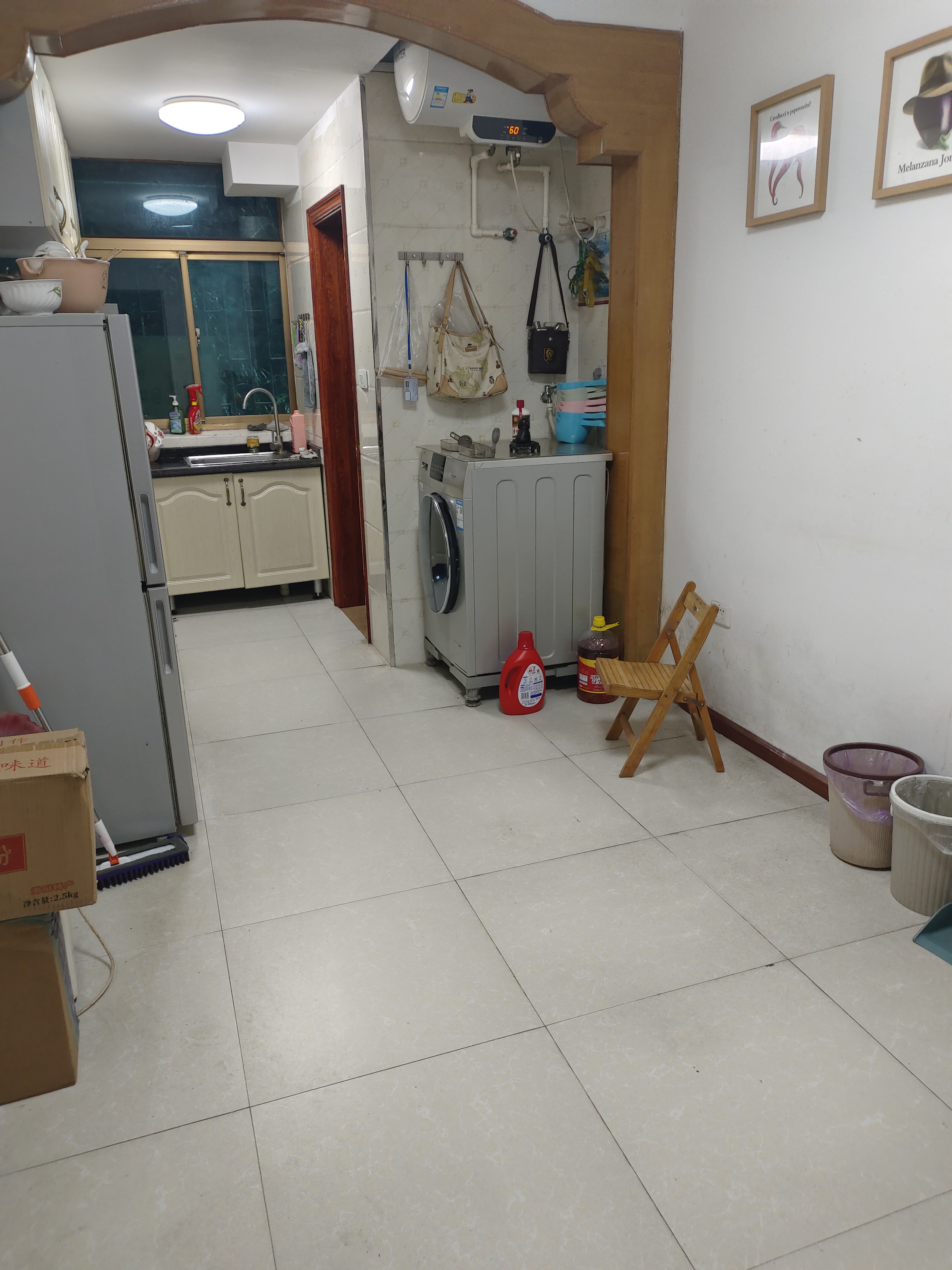南明区花溪大道北段电建一公司宿舍 随时看房·