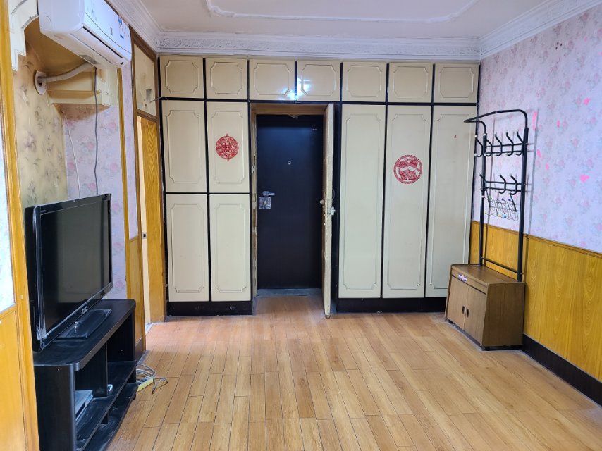 省体育馆宿舍 2居室 1650元/月