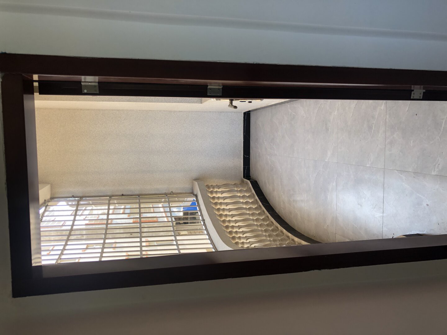 猛鸡特村 随时看房·