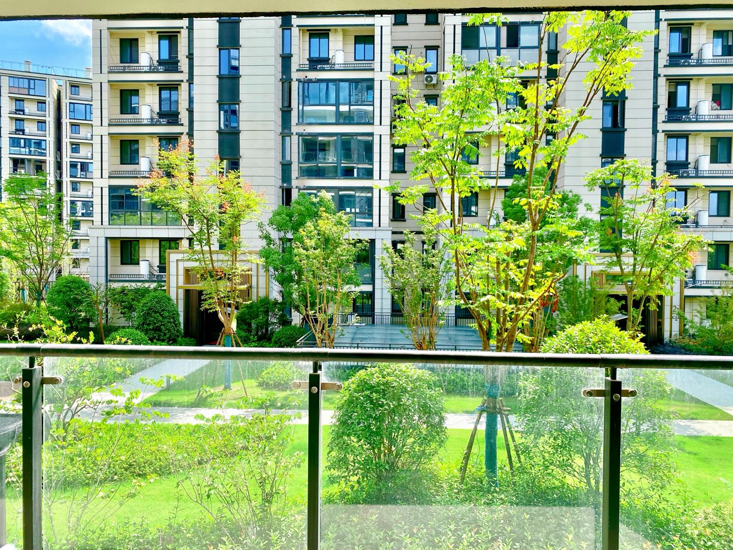 白马郡 随时看房·