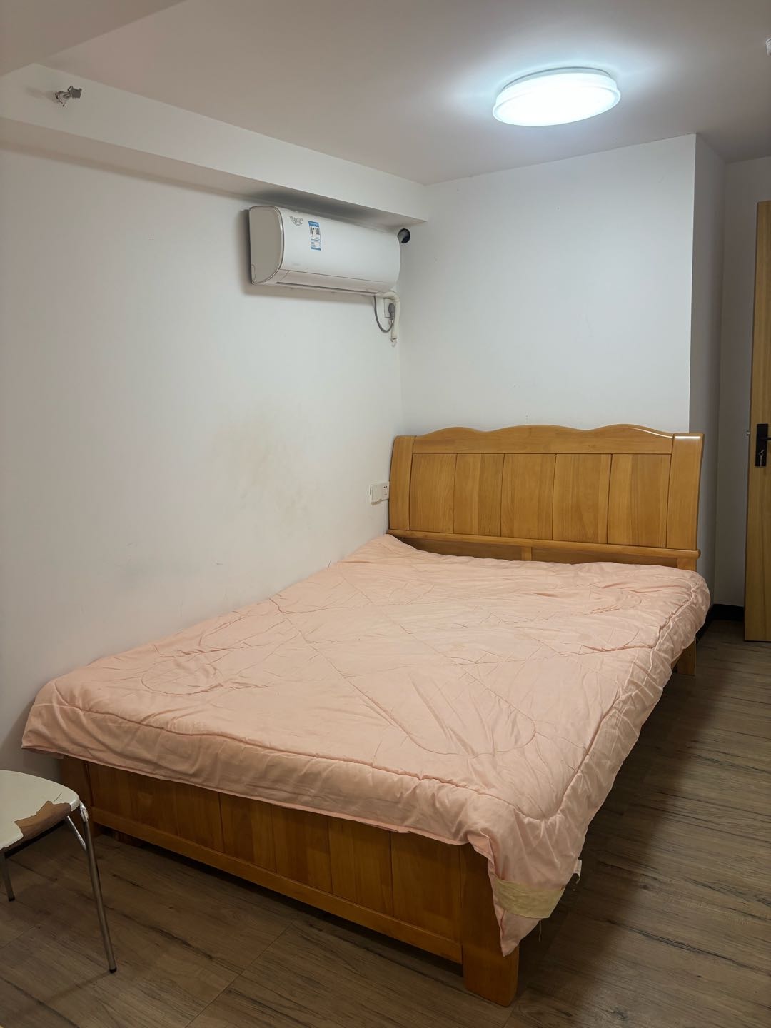 万科金色悦城商住楼 随时看房·