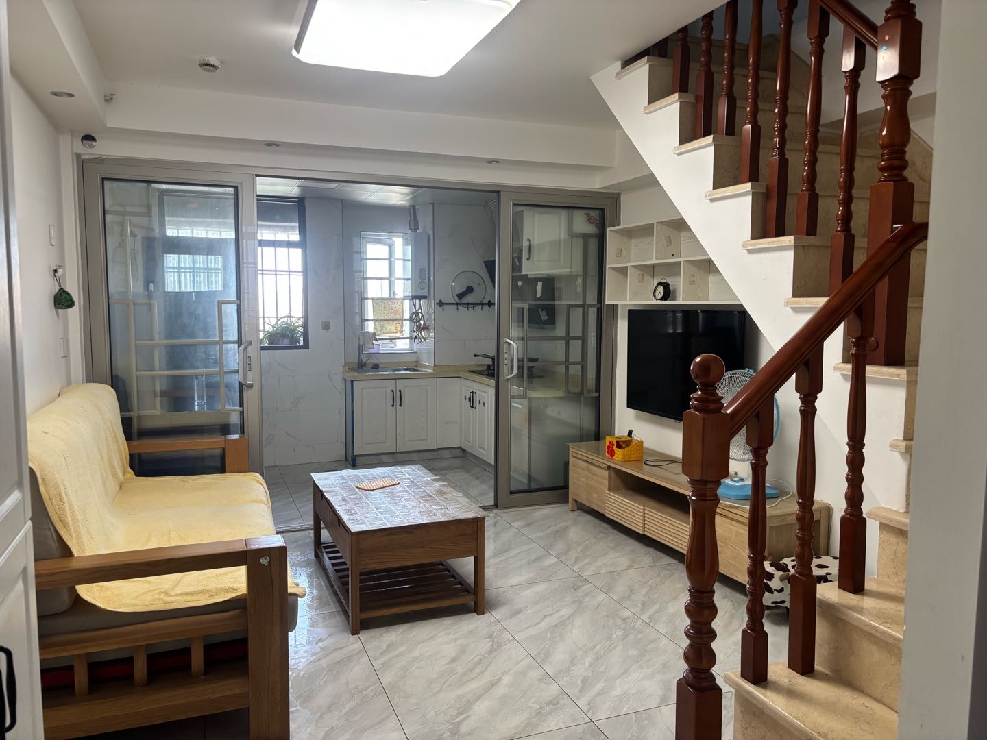 万科金色悦城商住楼 随时看房·