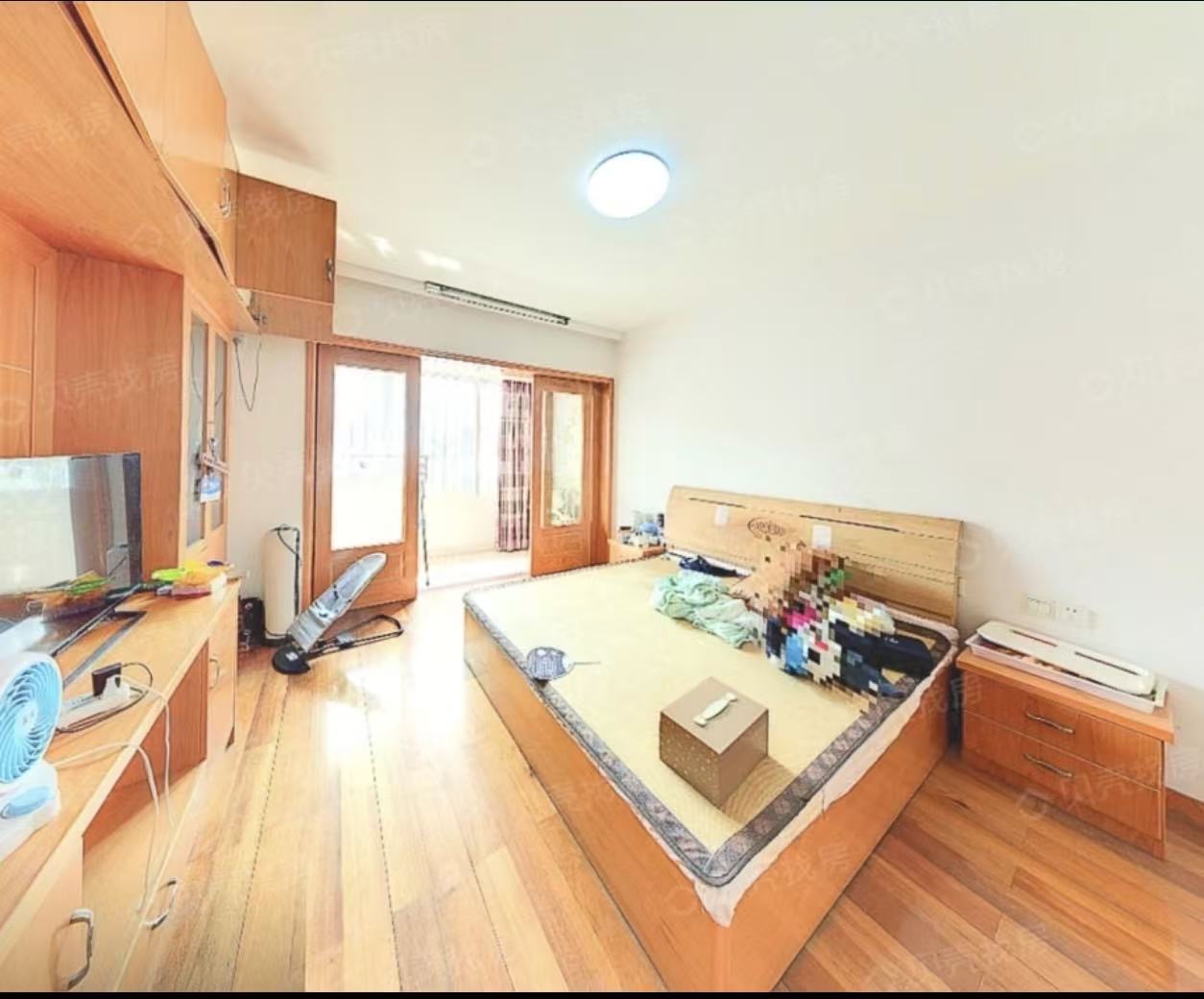 洞山新村 4居室 2000元/月