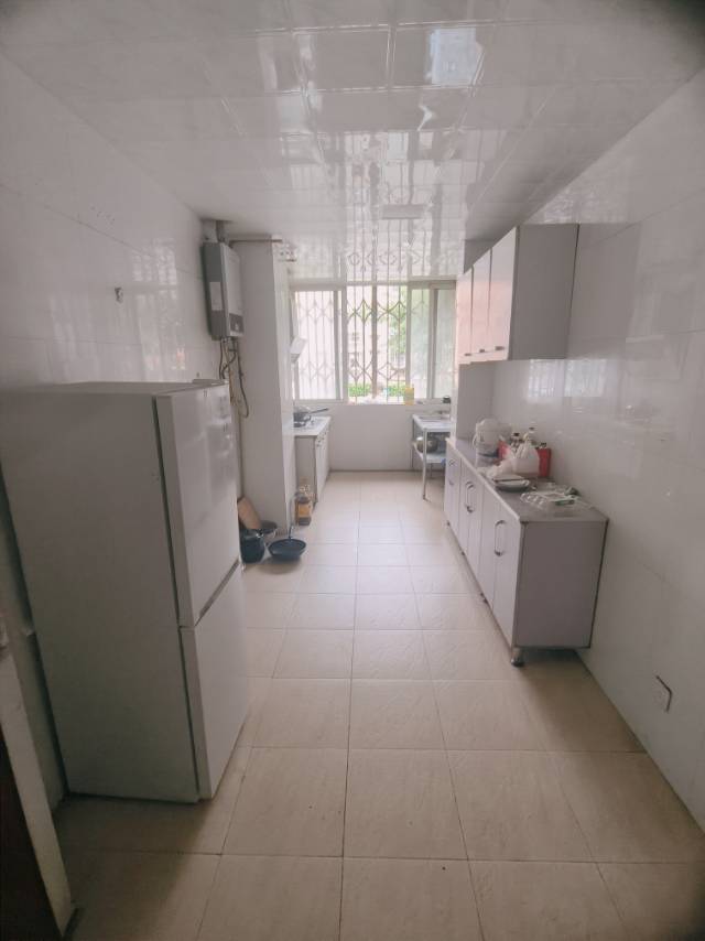 藏龙苑 随时看房·