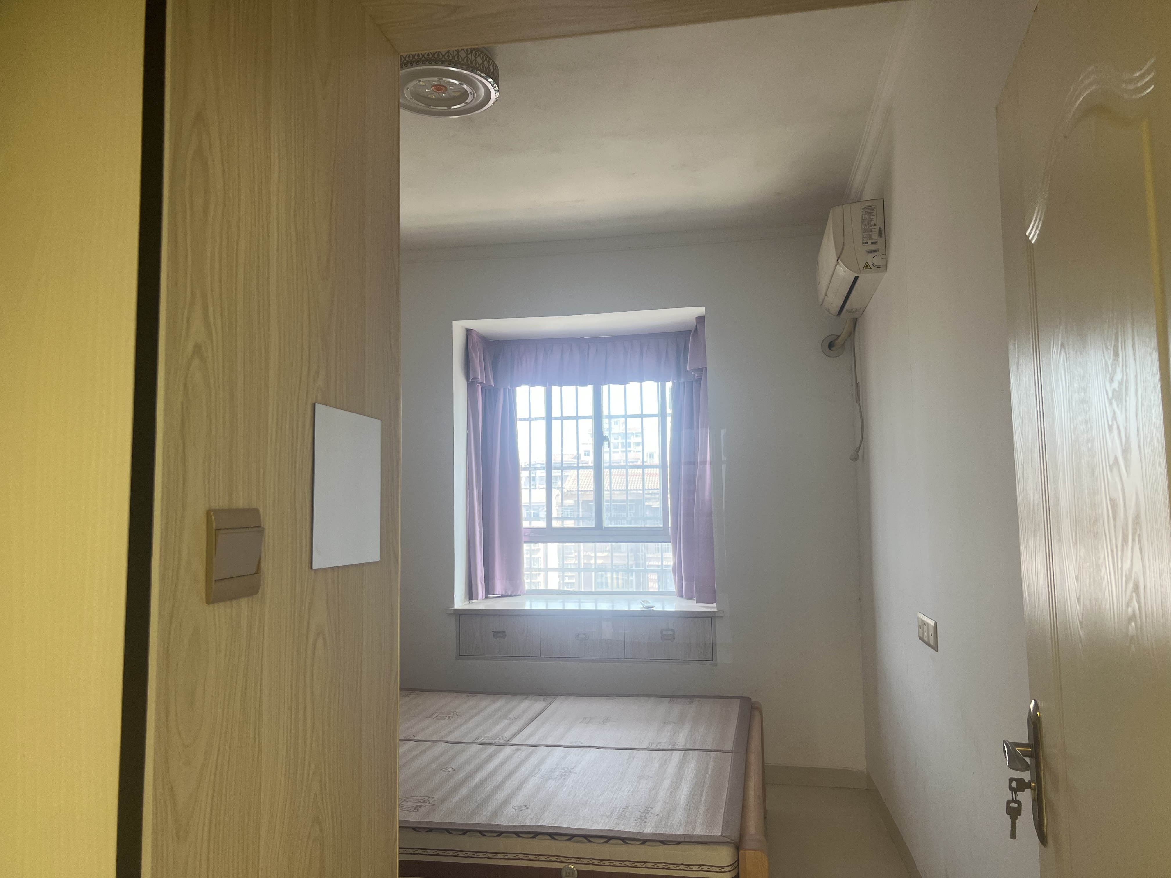 青云谱区万溪经济总部大楼（广州路） 随时看房·