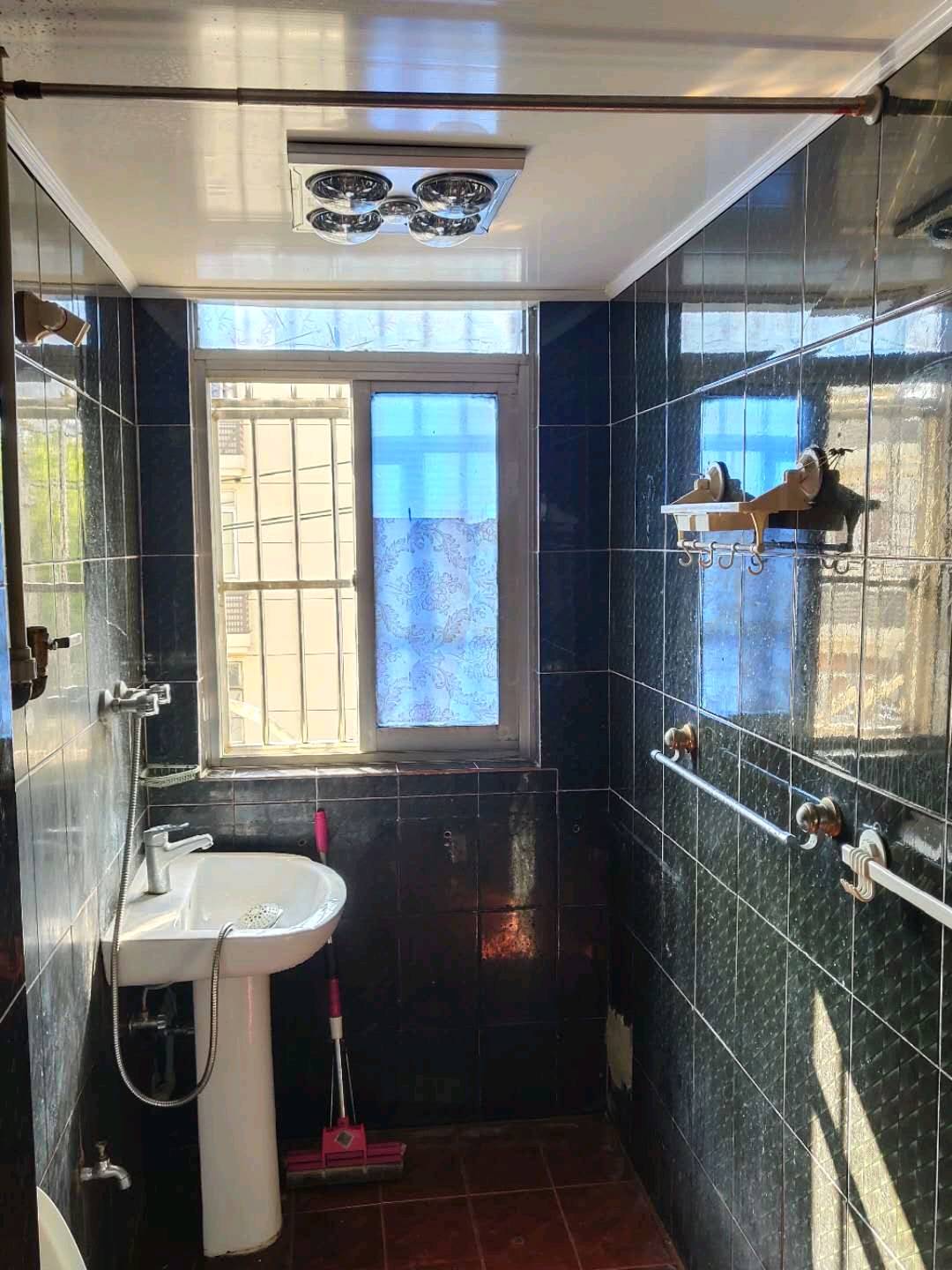 迎宾村 随时看房·