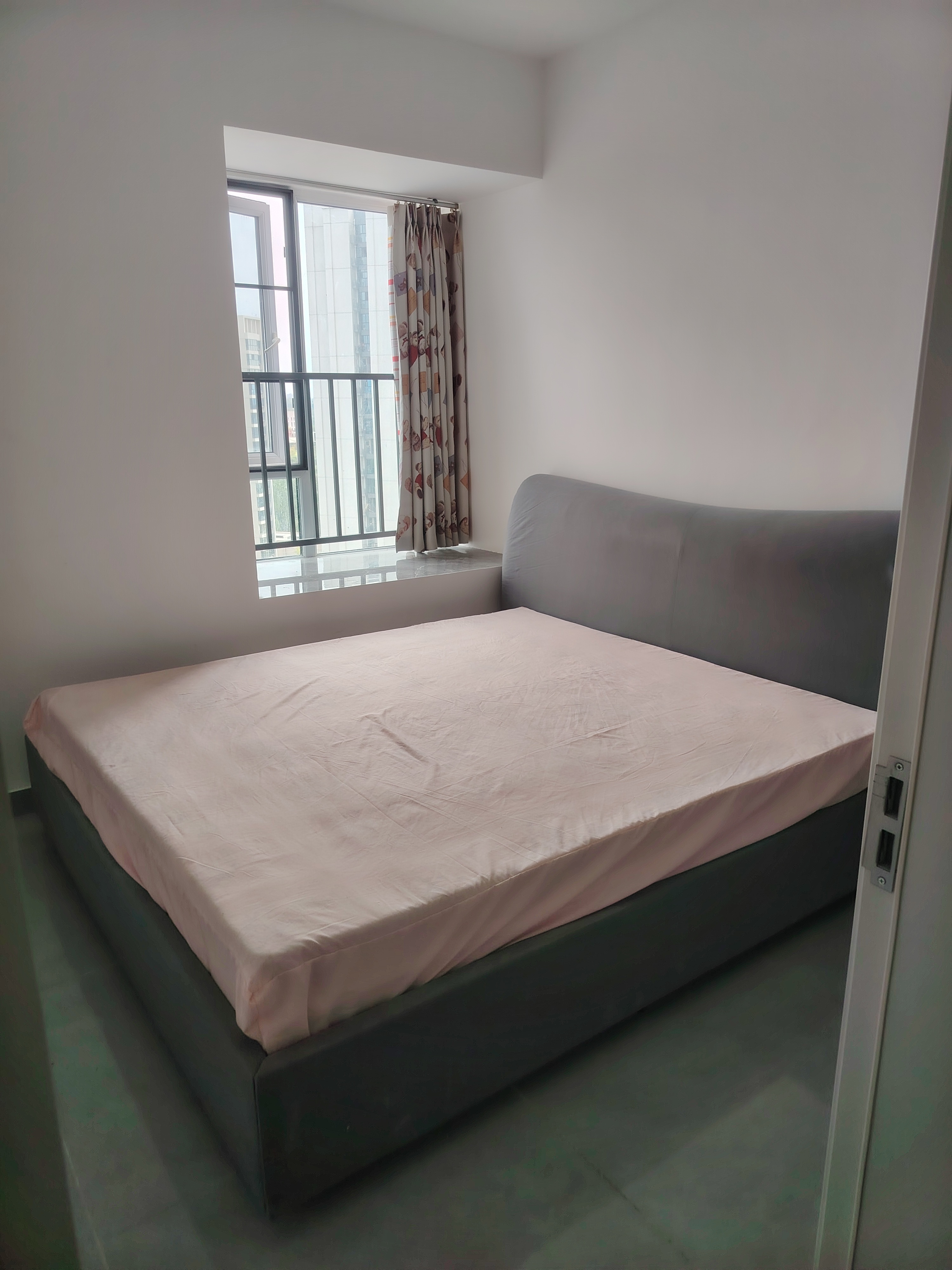 天府明庭C区 随时看房·