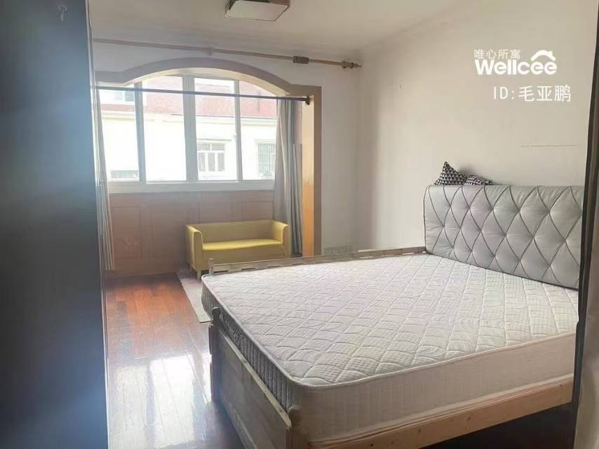 双东小区 1居室 4200元/月