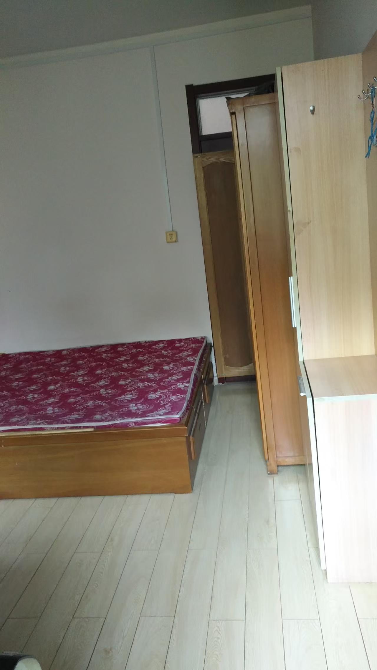 经十路17923号山大千佛山校区北院 随时看房·