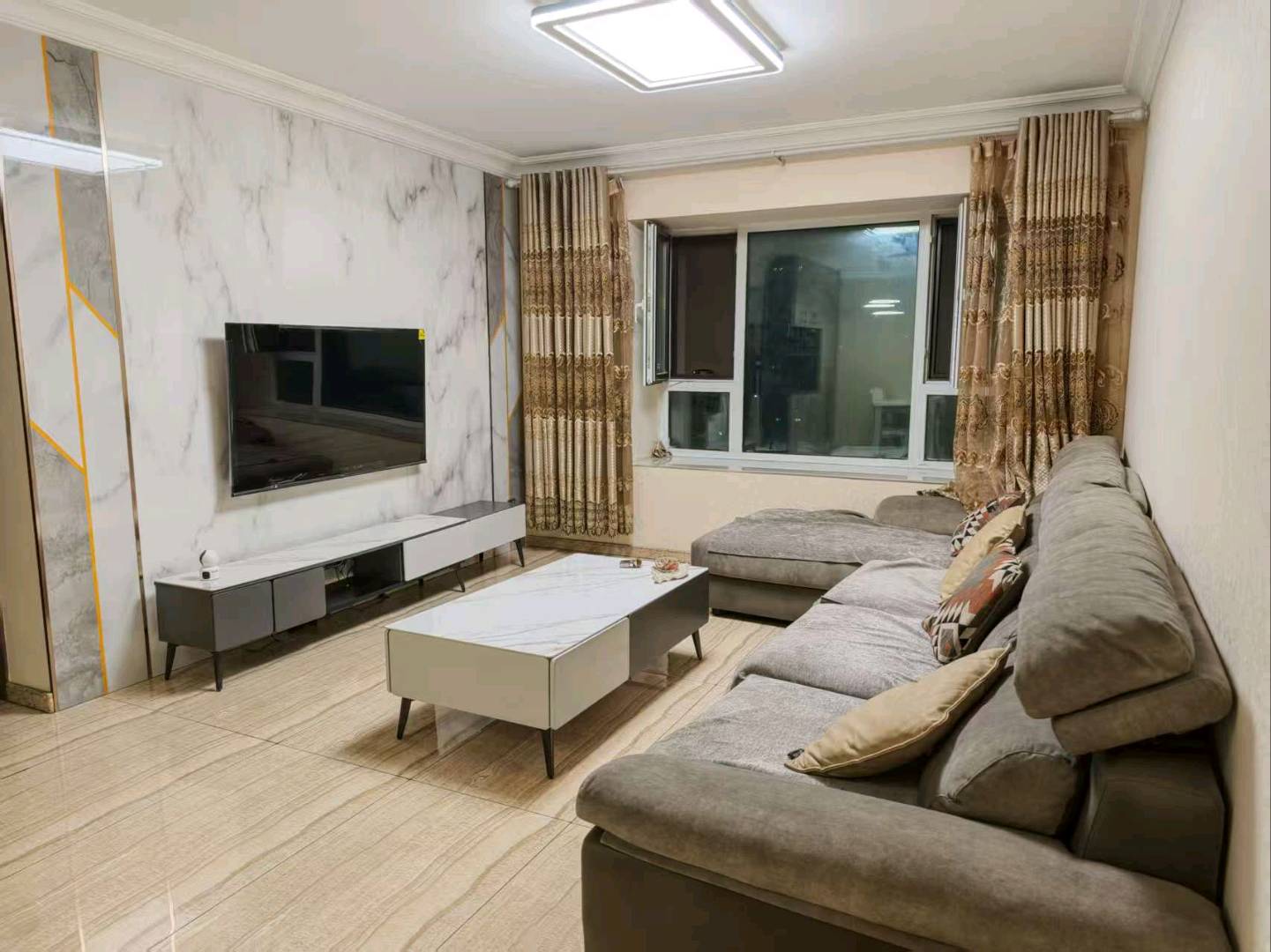 碧桂园黄金时代 随时看房·