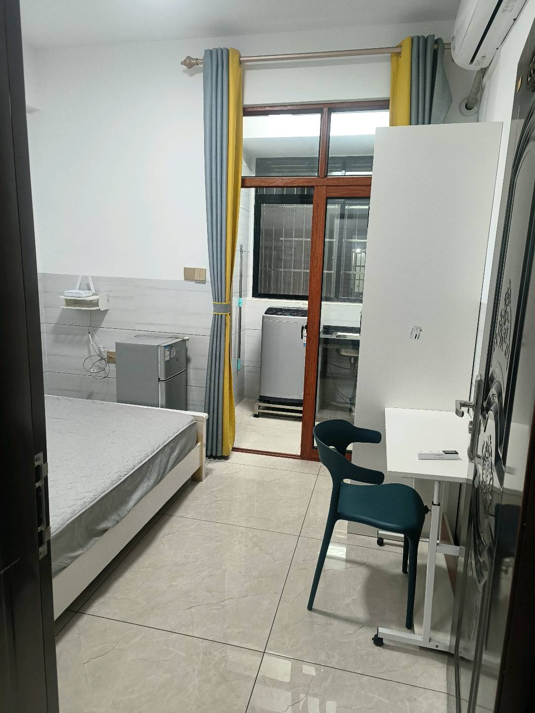 长湖新村 随时看房·