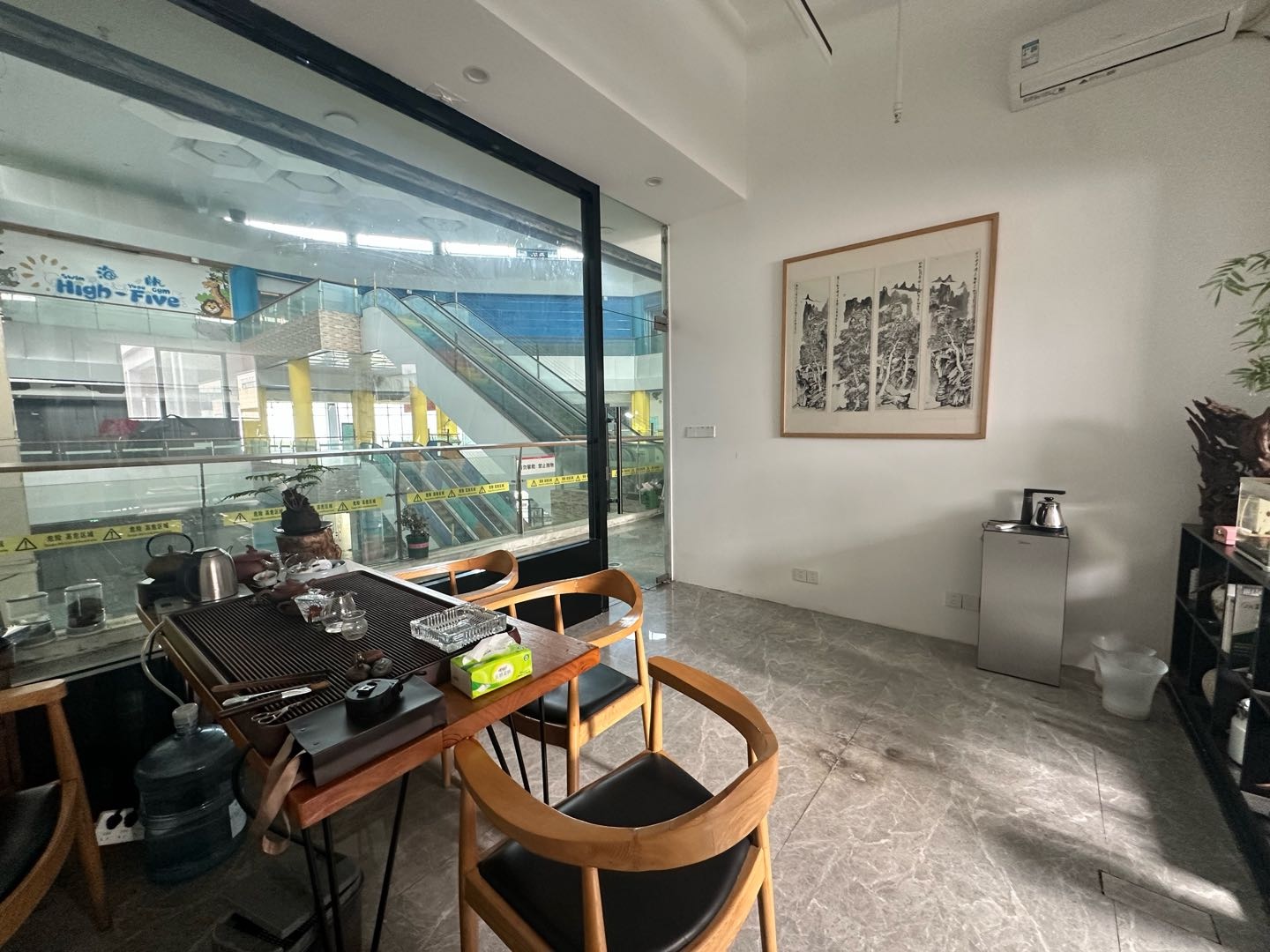 宜兴市阳光100凤凰街A区二楼 随时看房·