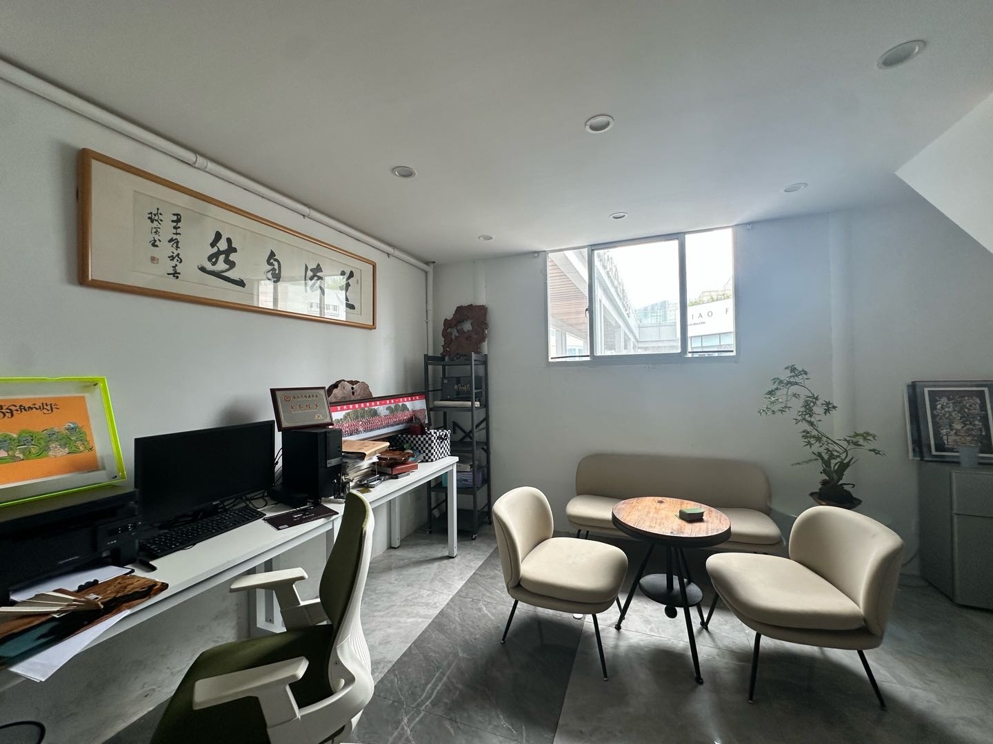 宜兴市阳光100凤凰街A区二楼 随时看房·